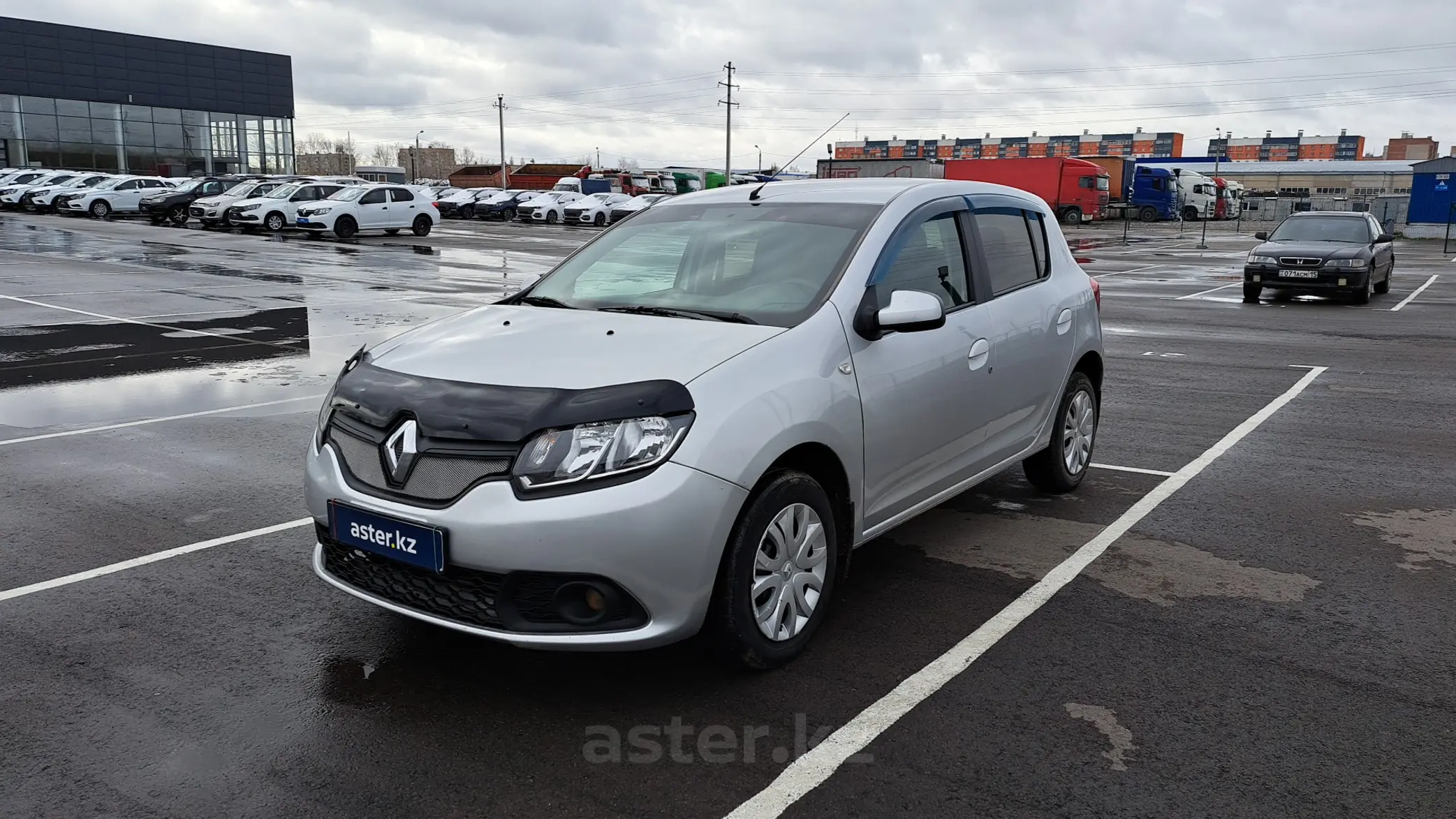 Renault Sandero 2014