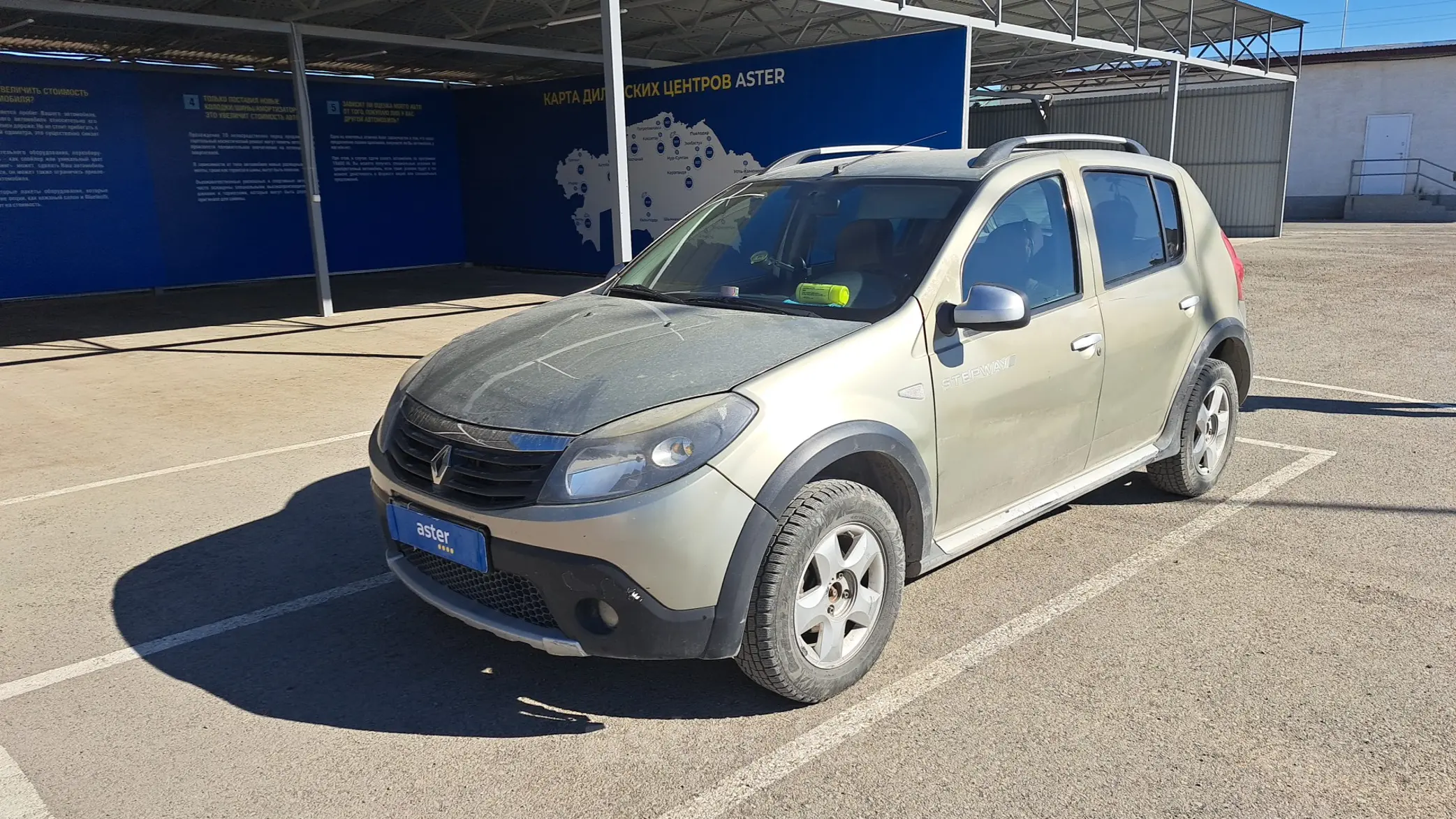 Renault Sandero 2014