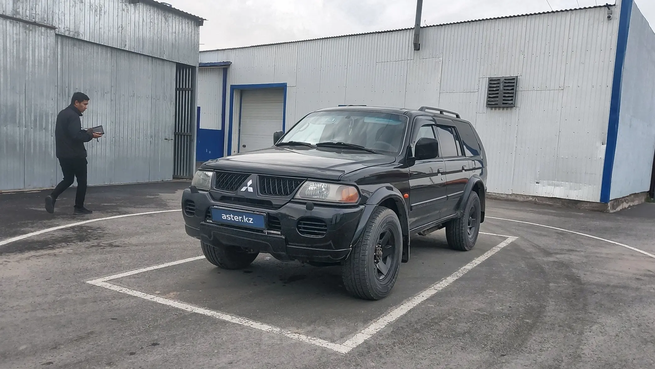 Mitsubishi Montero Sport 2001