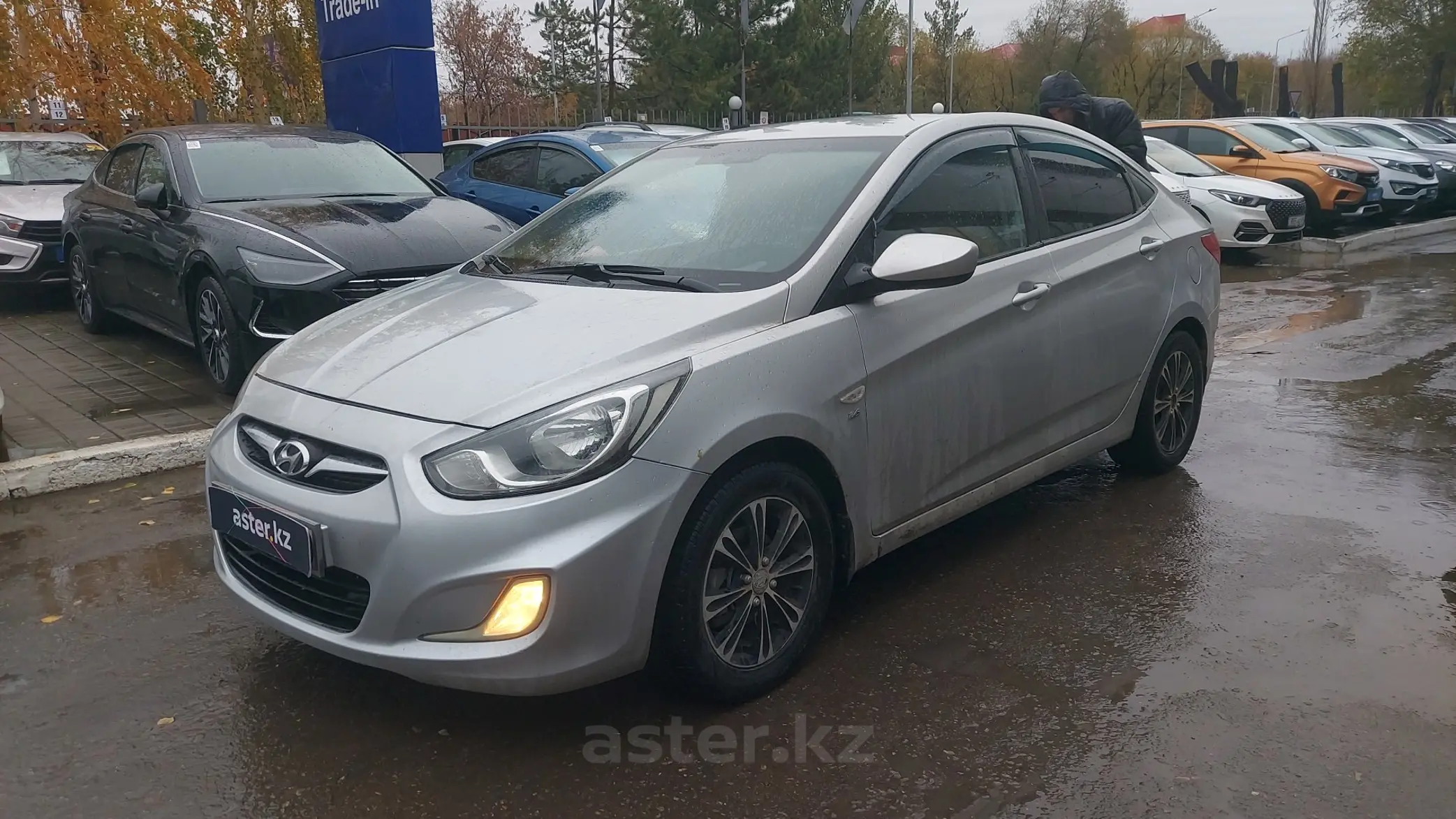 Hyundai Accent 2012