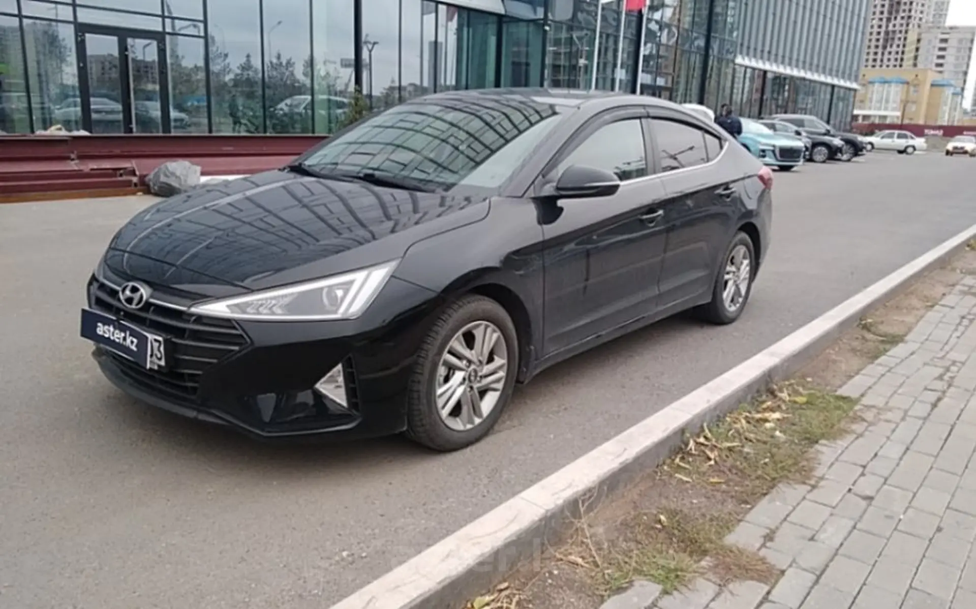 Hyundai Elantra 2019