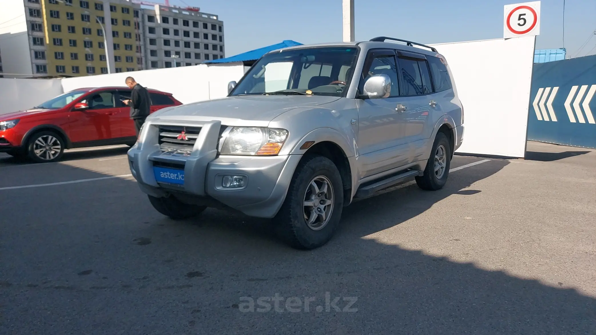 Mitsubishi Montero 2001