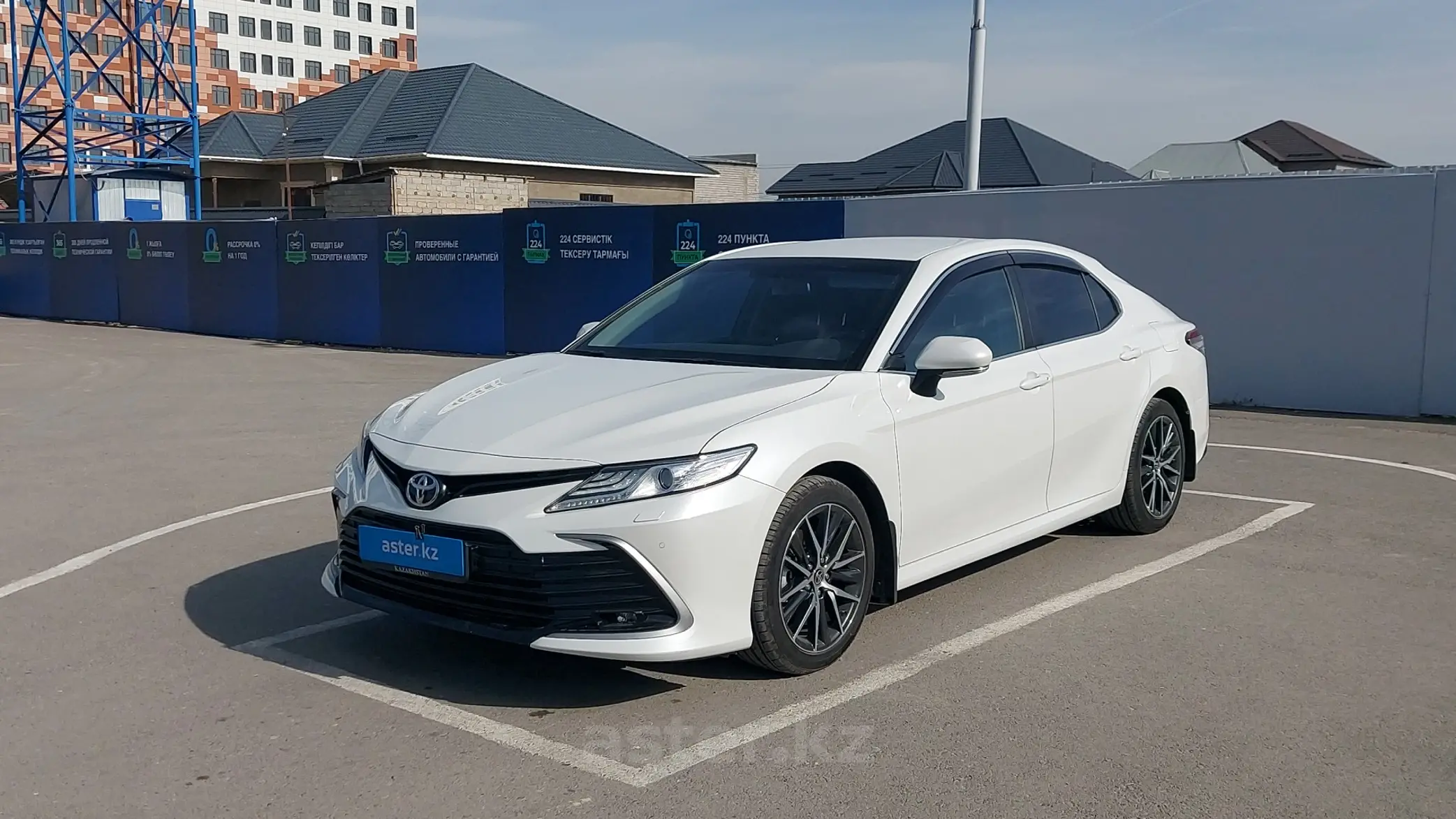 Toyota Camry 2021