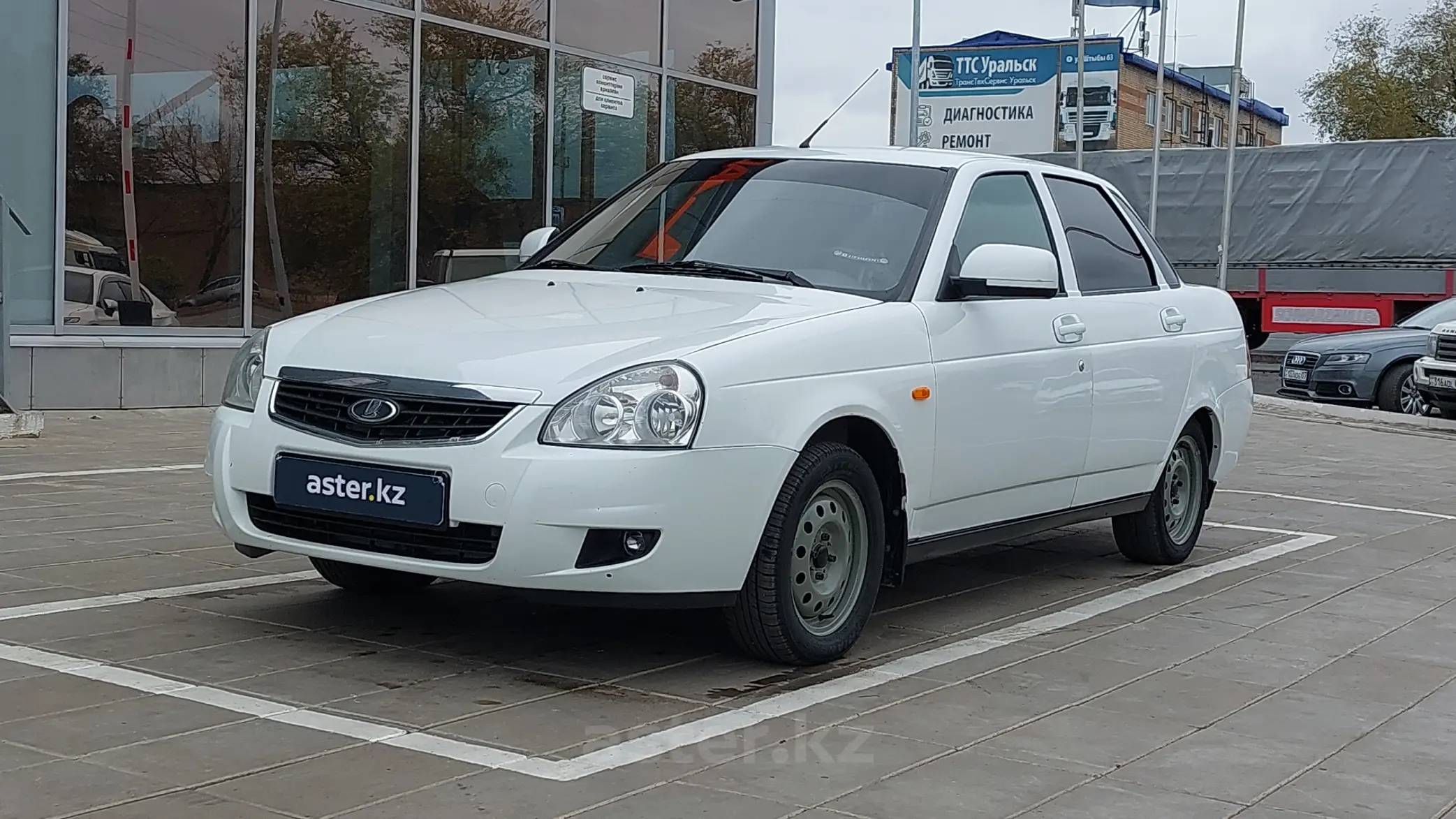 LADA (ВАЗ) Priora 2012