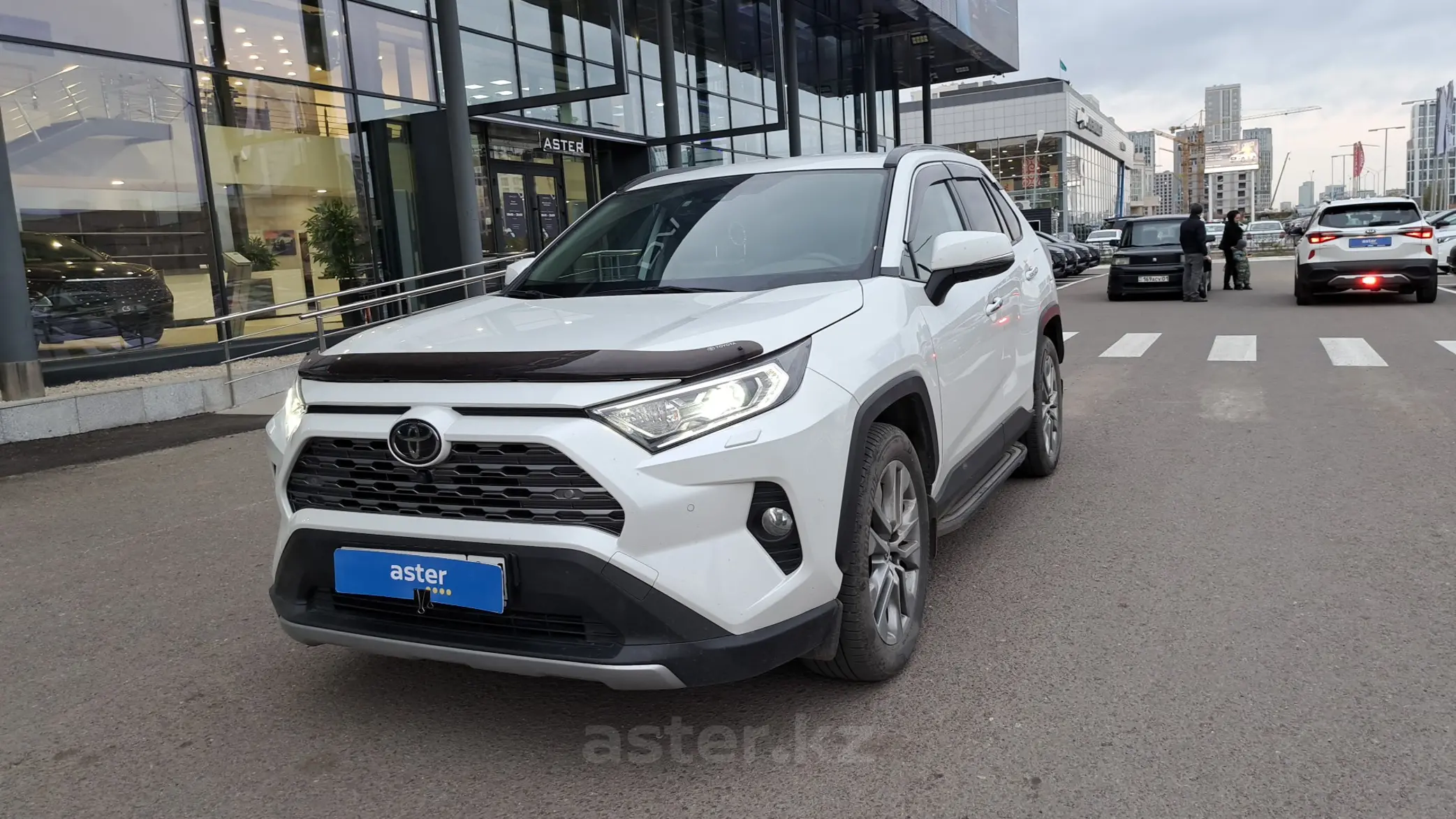 Toyota RAV4 2021