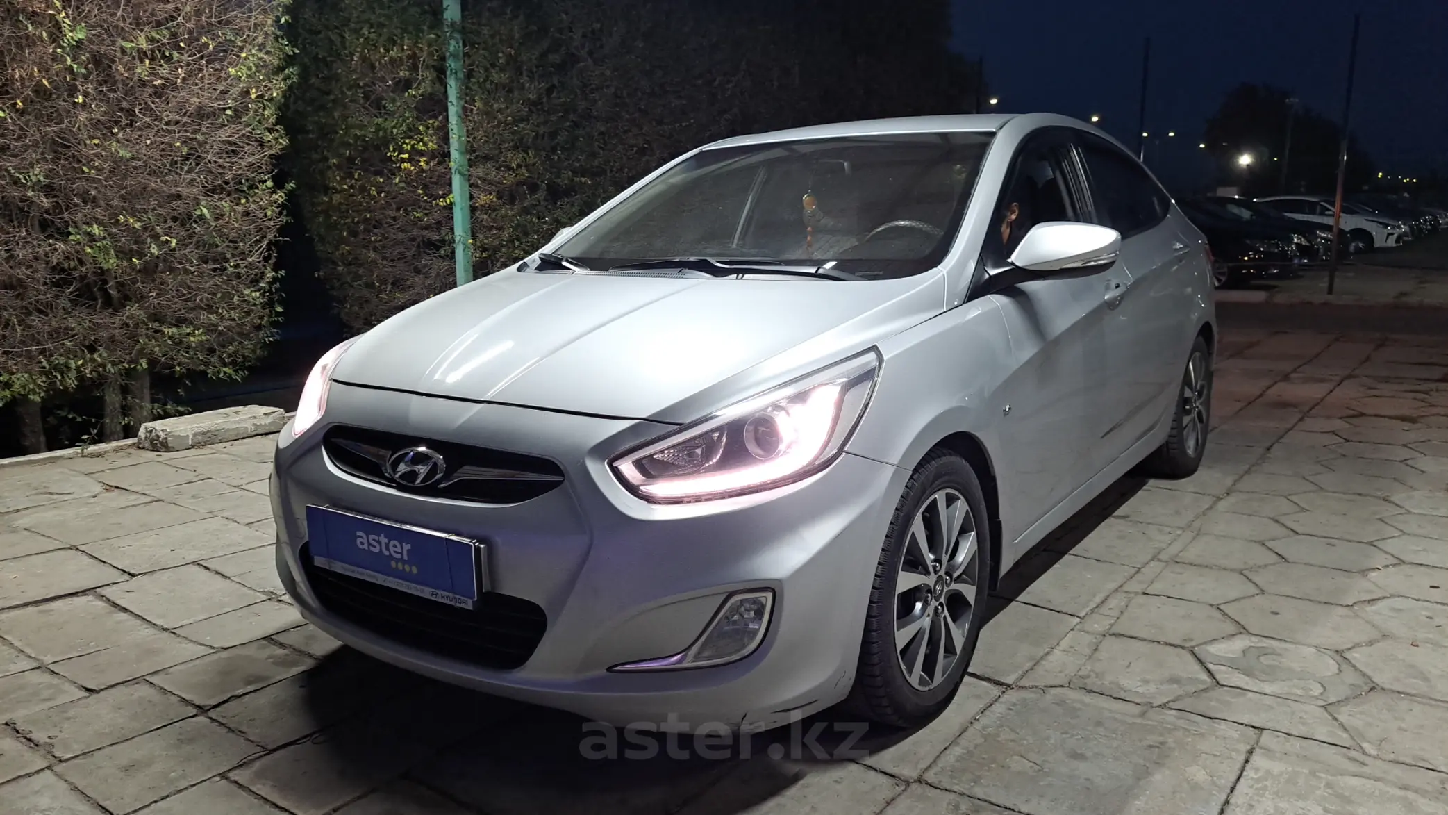 Hyundai Accent 2013