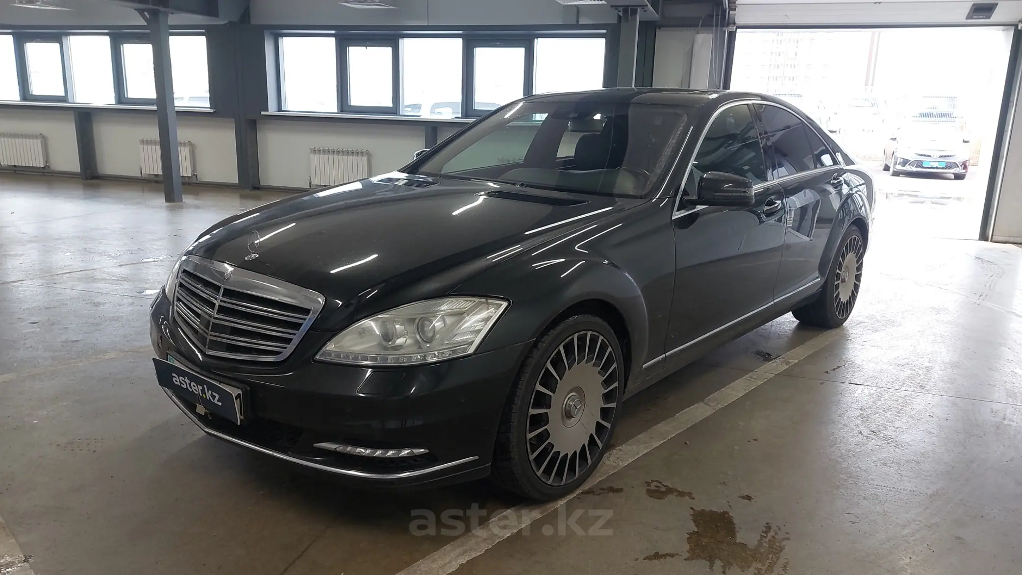 Mercedes-Benz S-Класс 2010