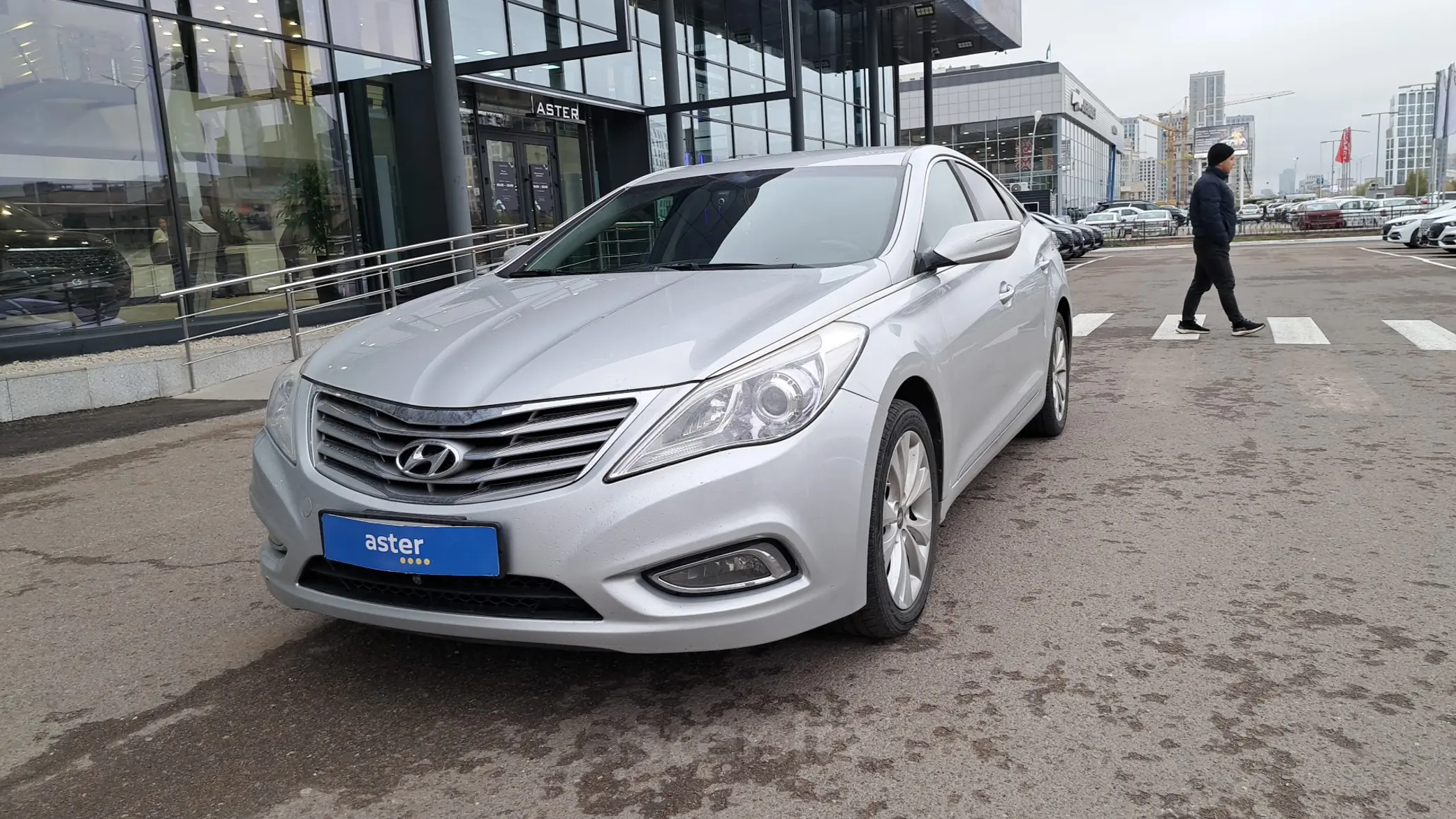 Hyundai Grandeur 2013