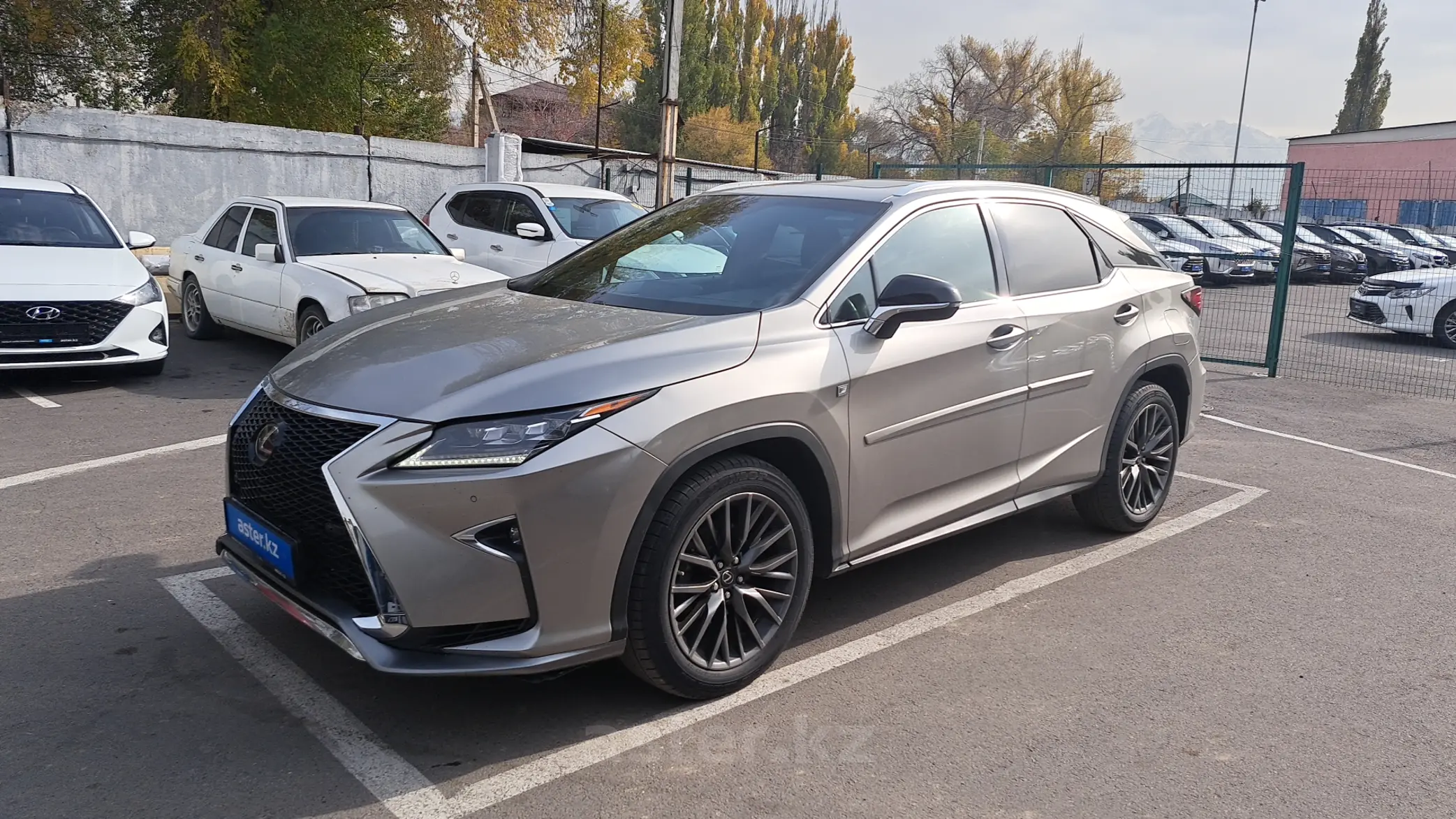 Lexus RX 2019