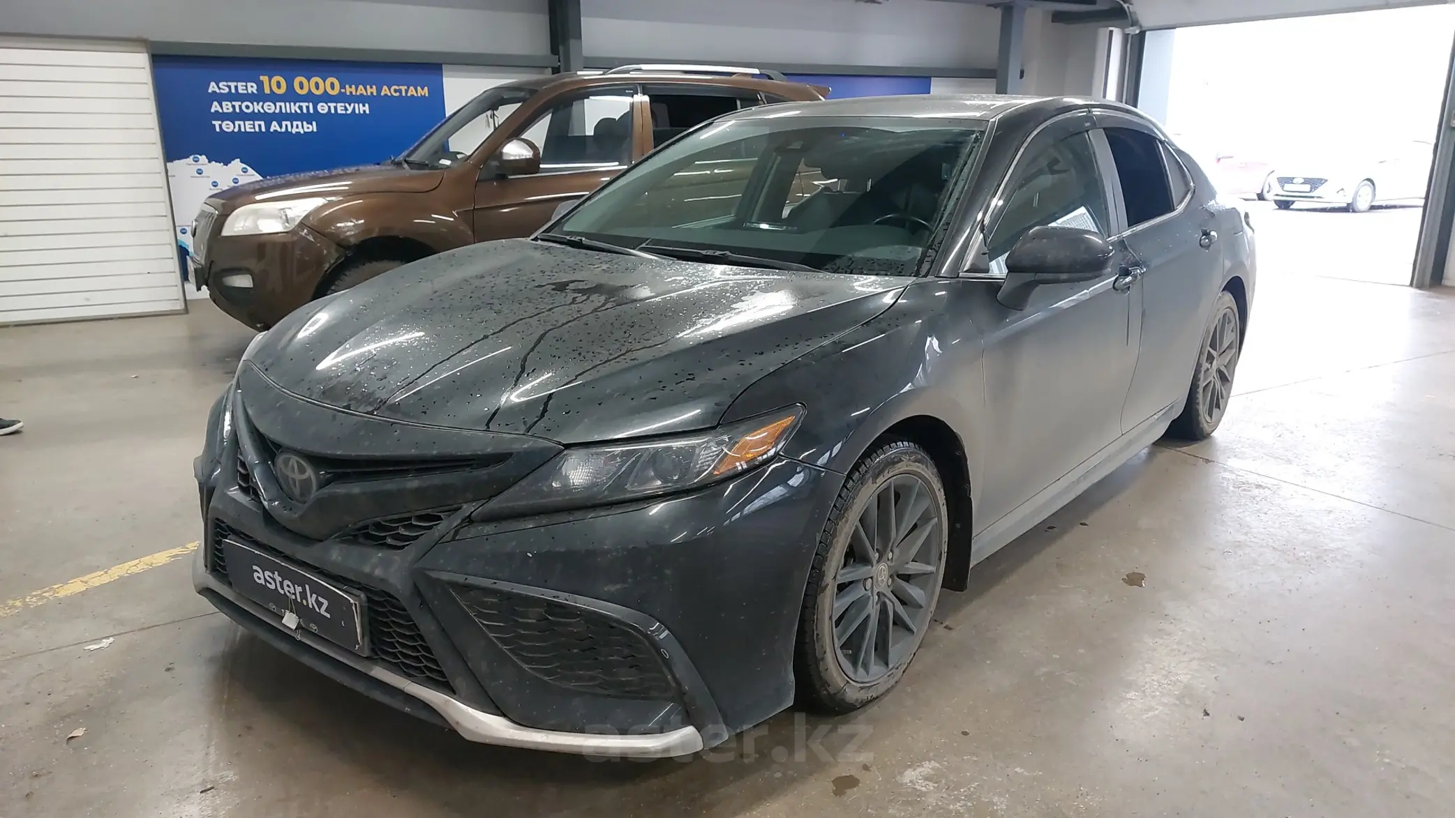 Toyota Camry 2021