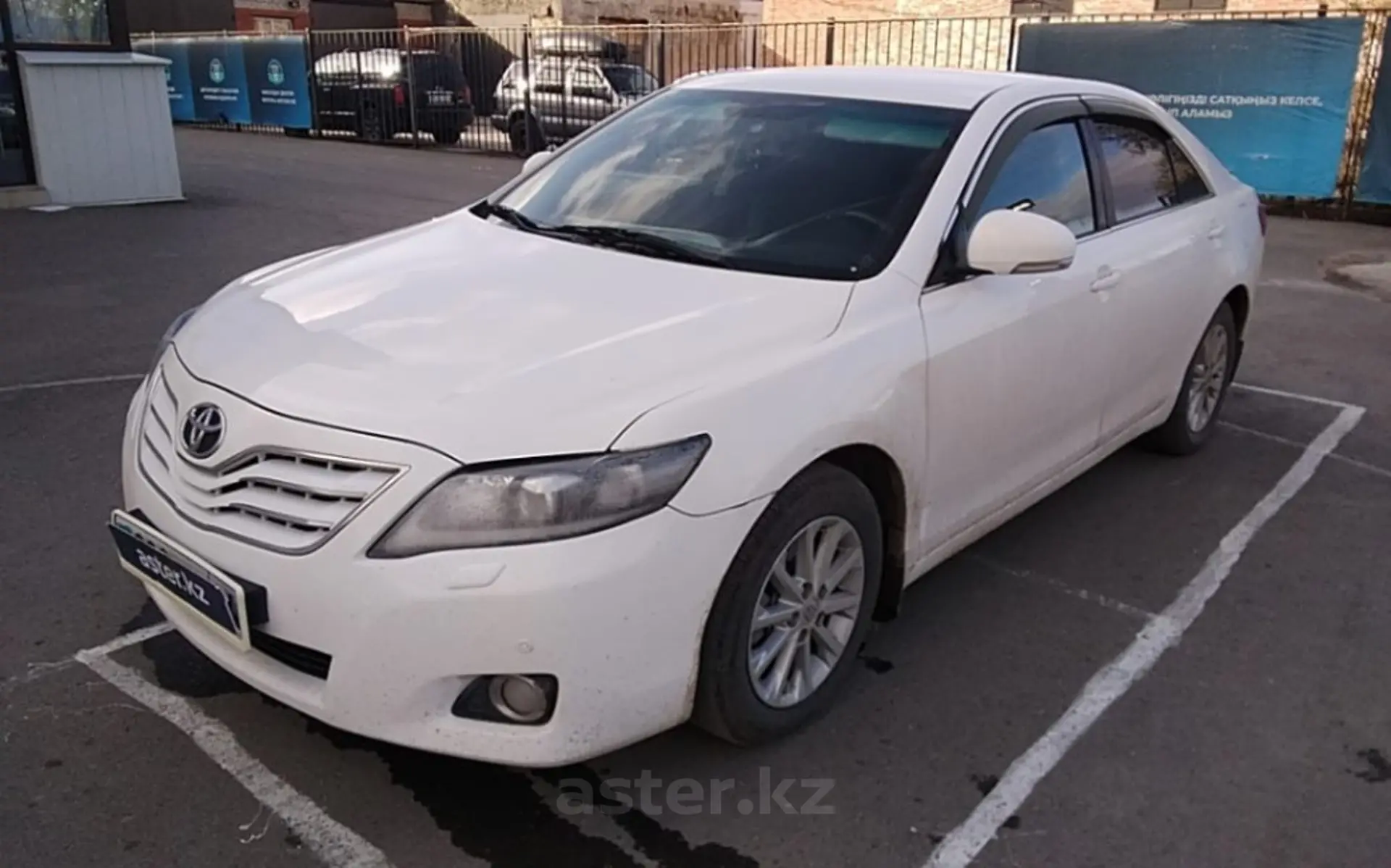 Toyota Camry 2011