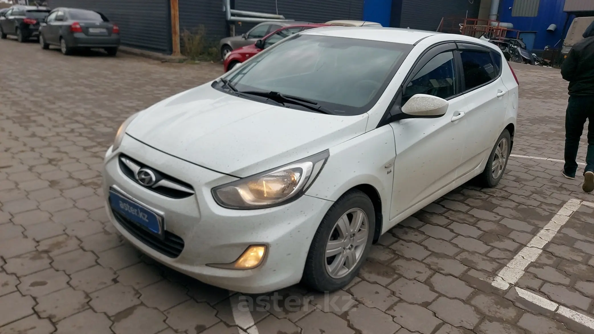 Hyundai Accent 2012