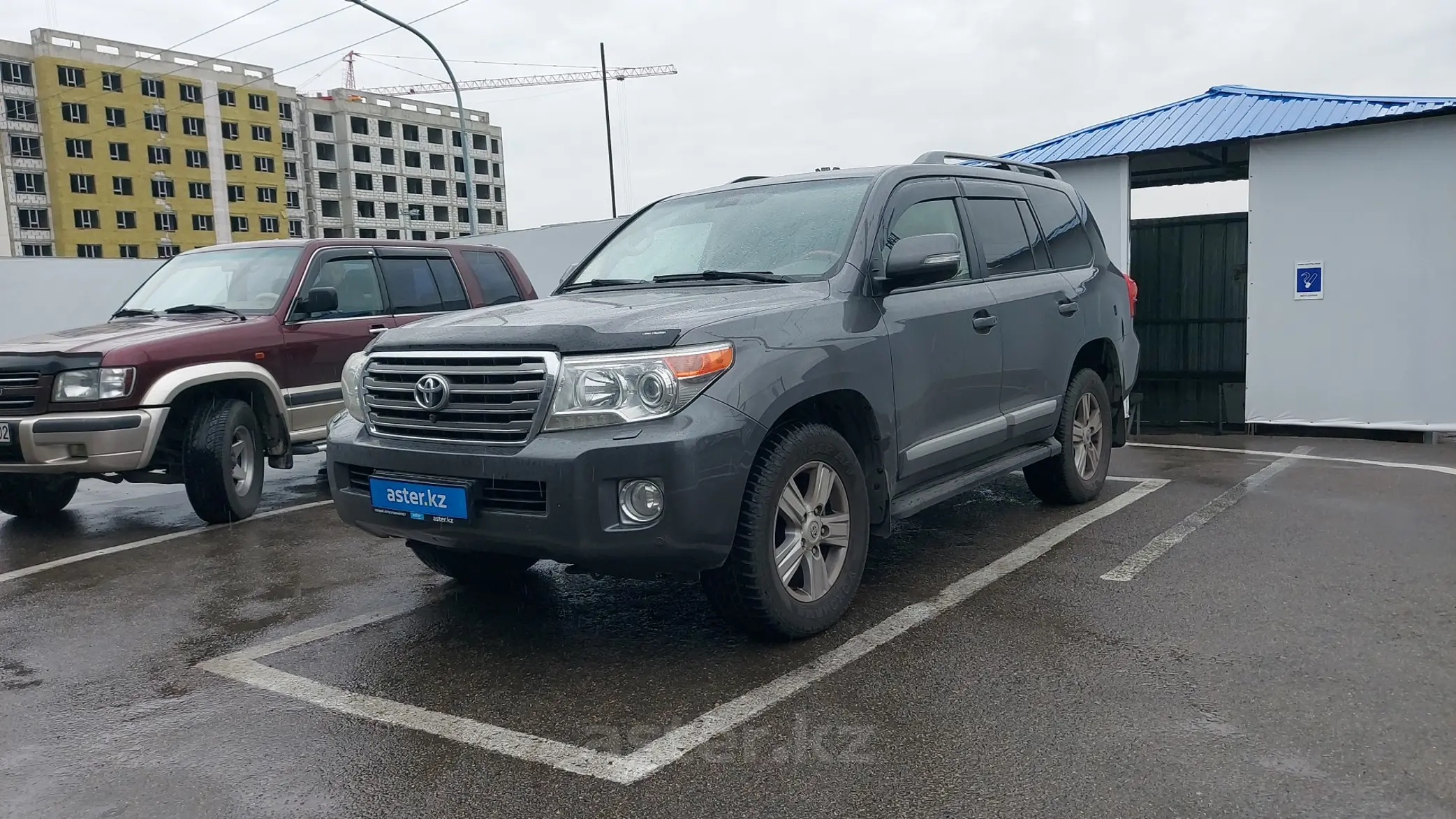 Toyota Land Cruiser 2013