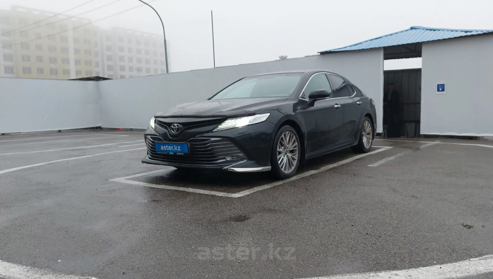 Toyota Camry 2019