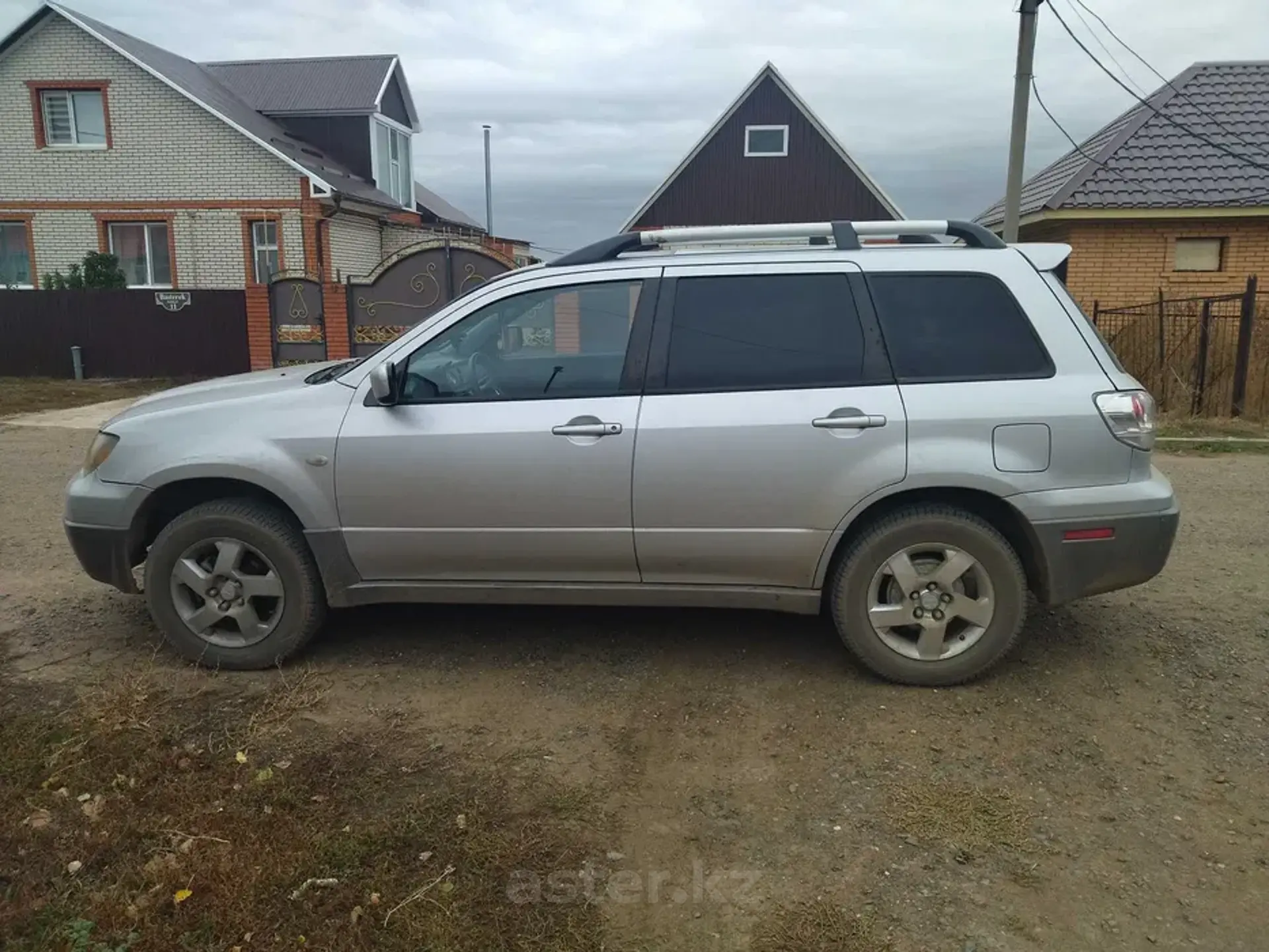 Mitsubishi Outlander 2003