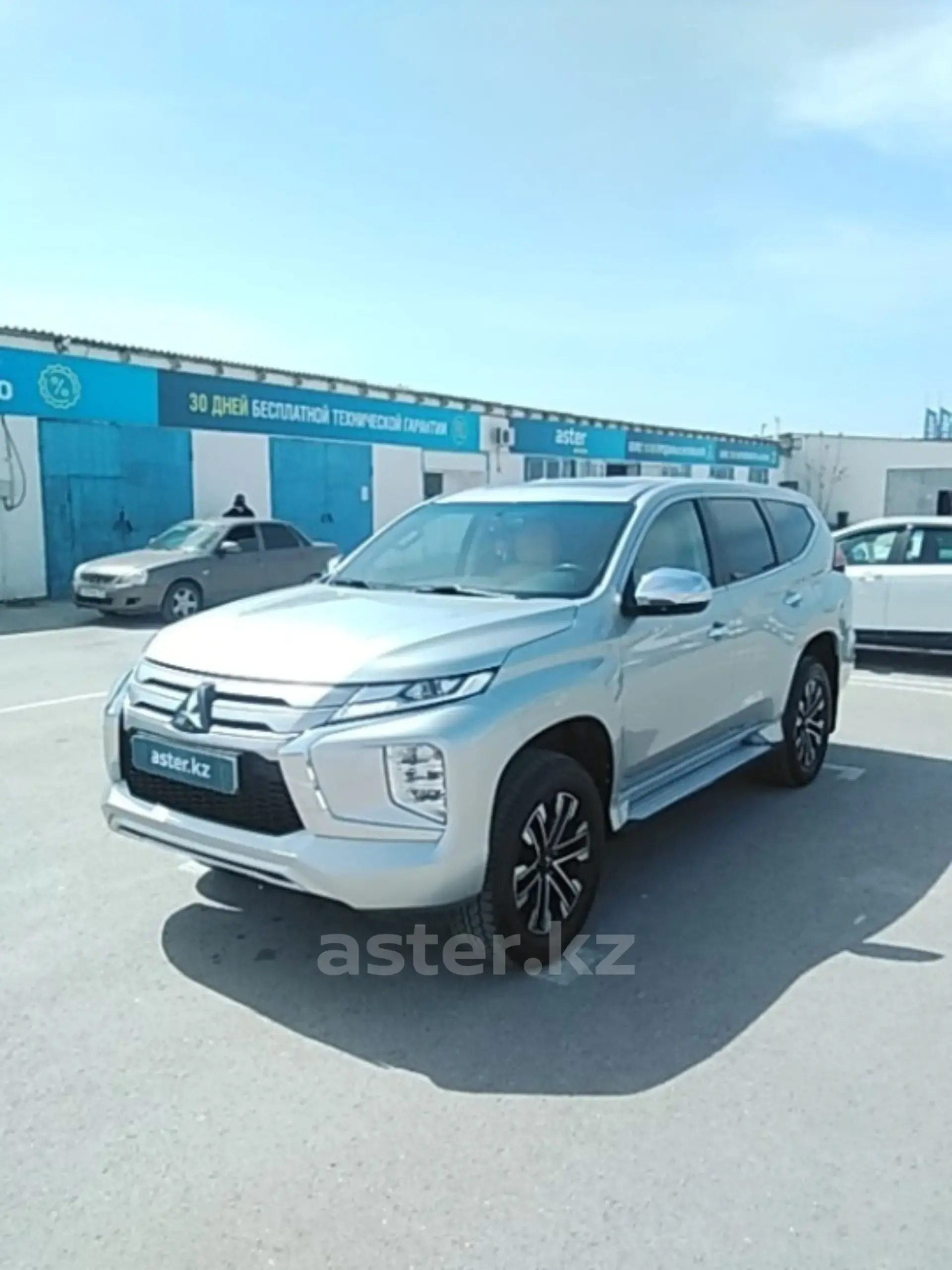 Mitsubishi Montero Sport 2021