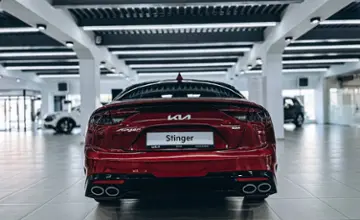 Kia Stinger 2023 года за 19 290 000 тг. в Усть-Каменогорск фото 3