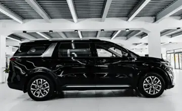 Kia Carnival 2023 года за 24 490 000 тг. в Усть-Каменогорск фото 3