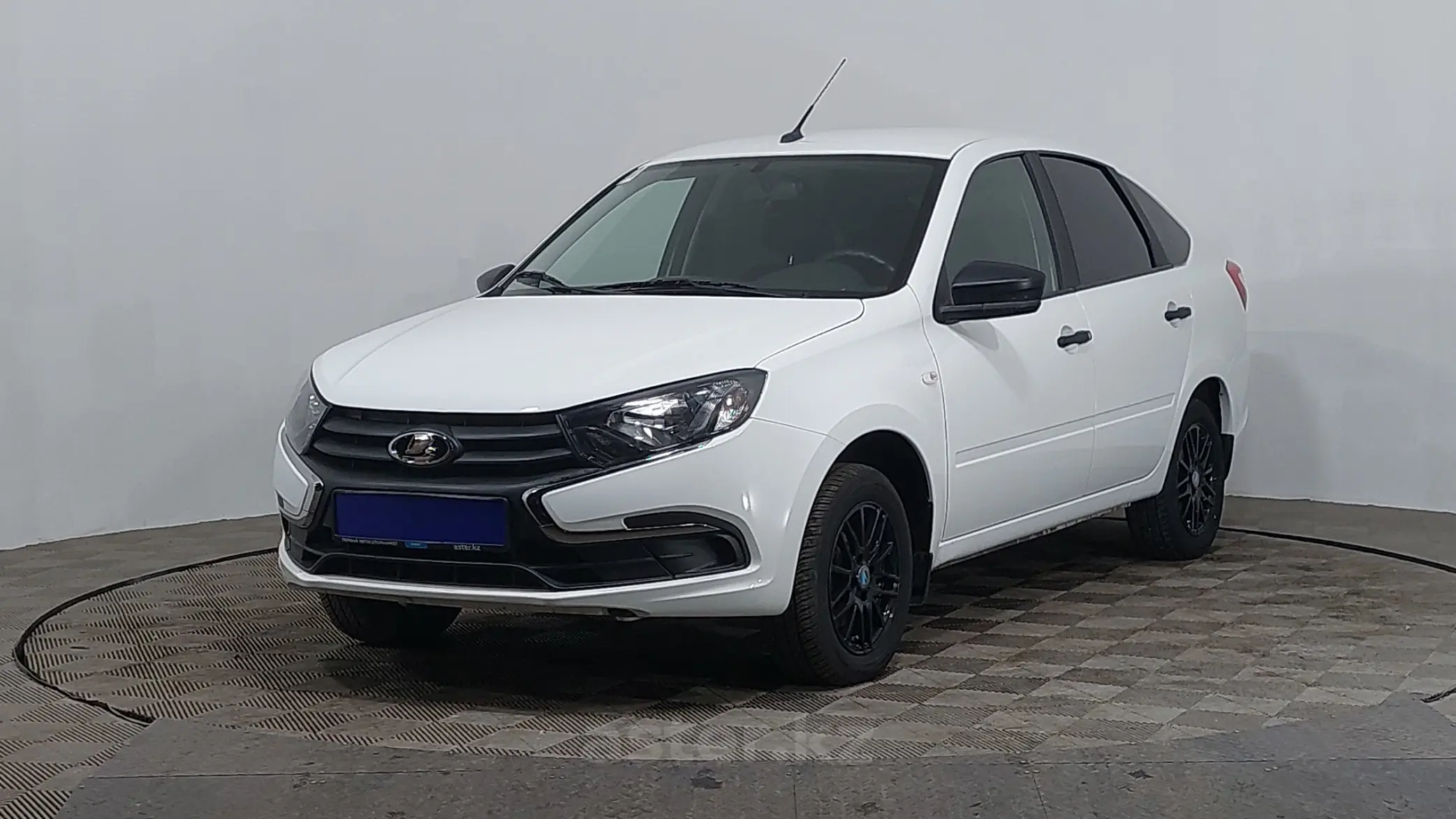 LADA (ВАЗ) Granta 2021