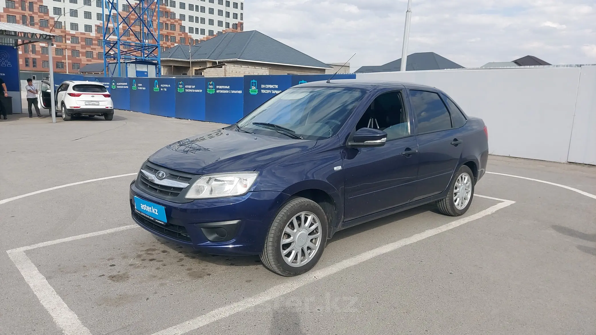 LADA (ВАЗ) Granta 2015