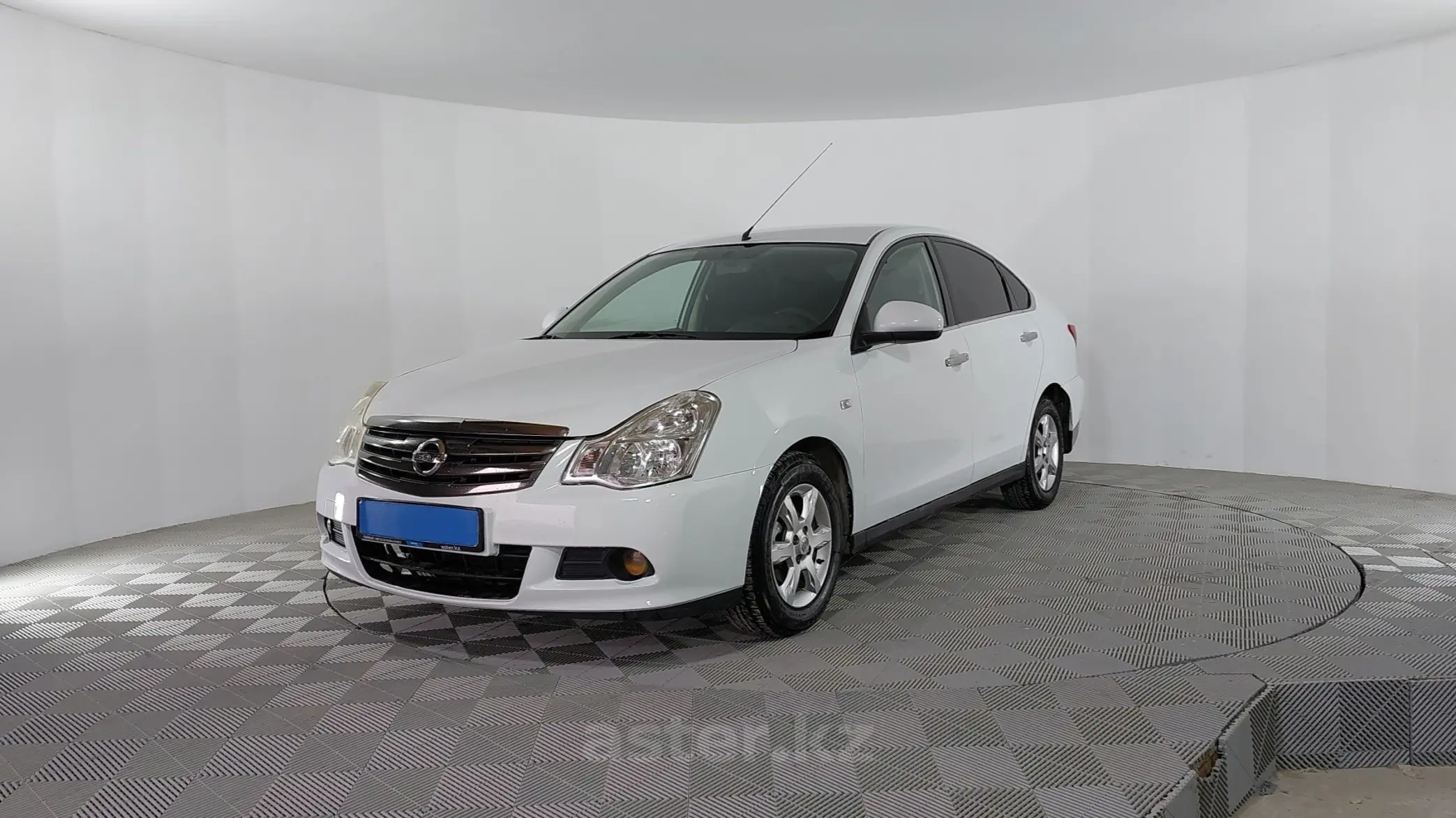 Nissan Almera 2014