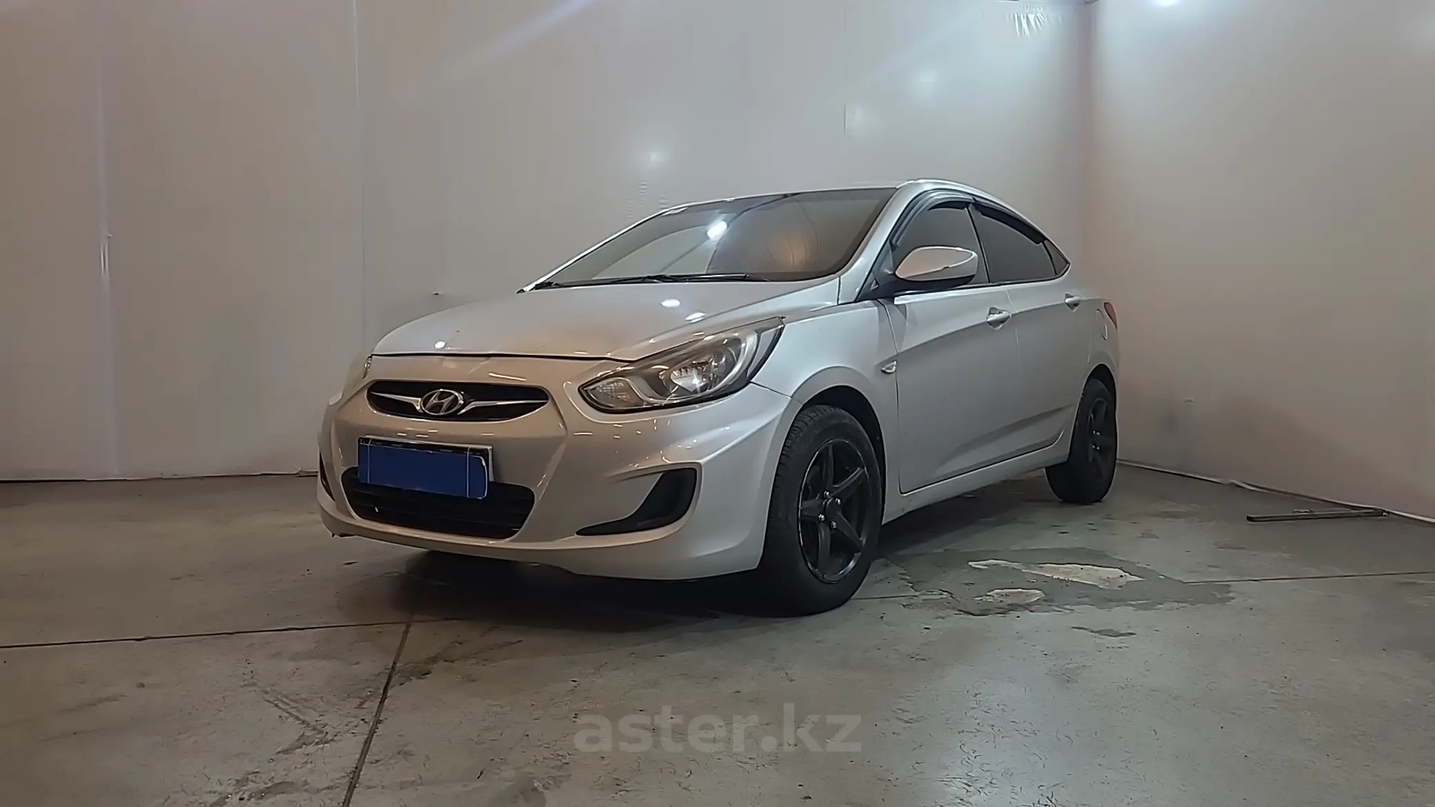 Hyundai Accent 2011