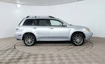 Mitsubishi Outlander 2005 года за 3 590 000 тг. в Шымкент фото 4