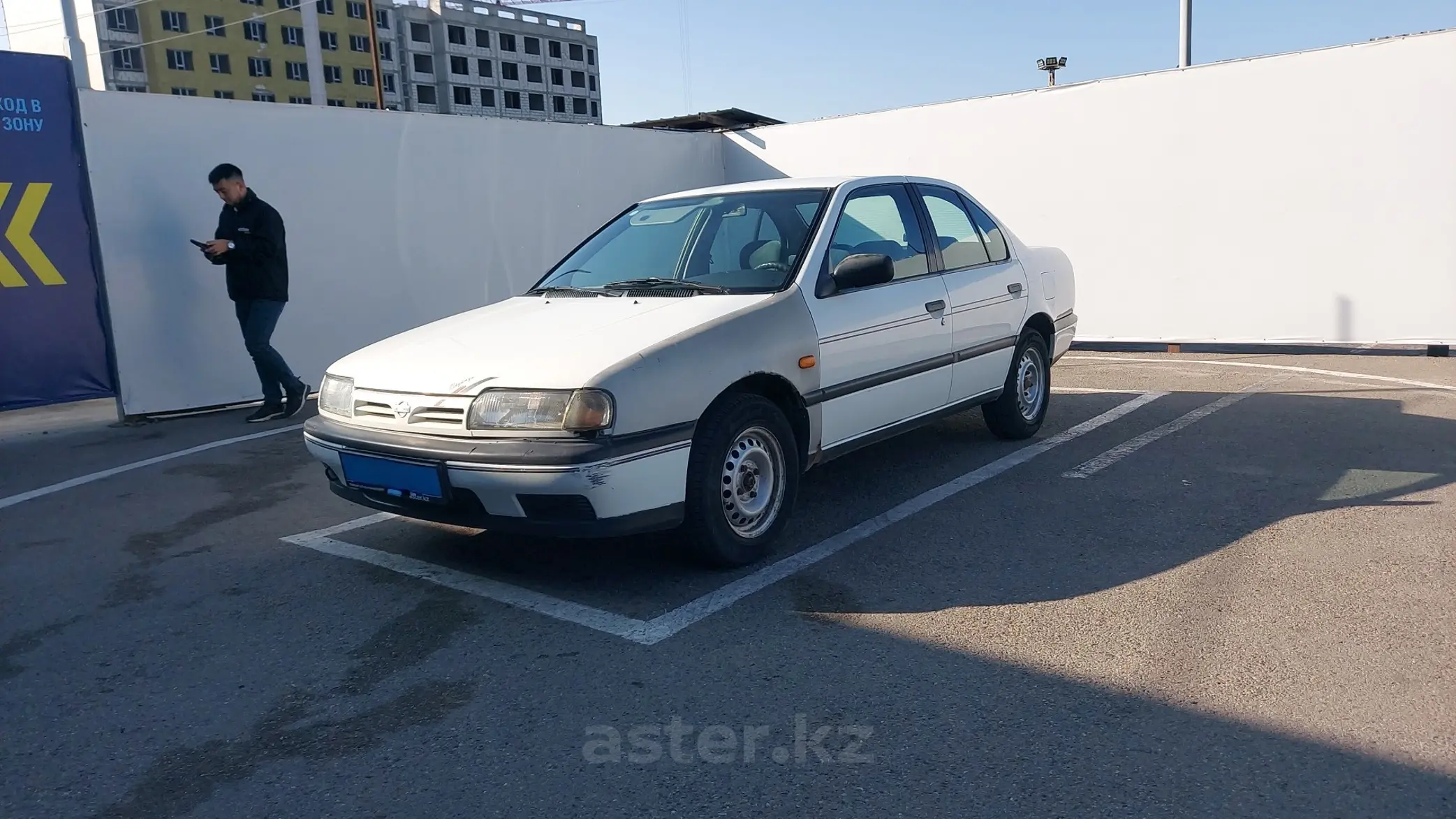 Nissan Primera 1990