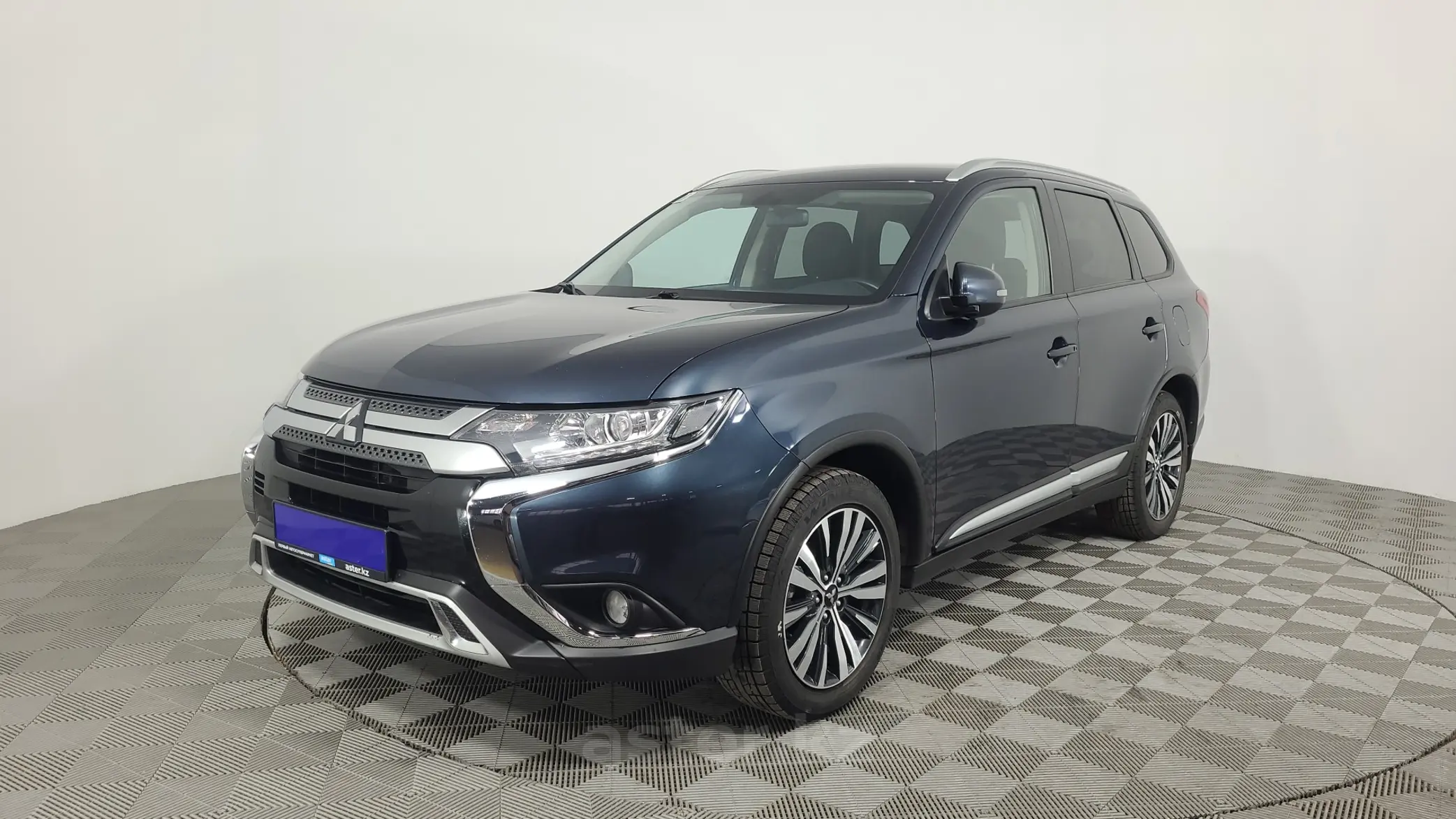 Mitsubishi Outlander 2020