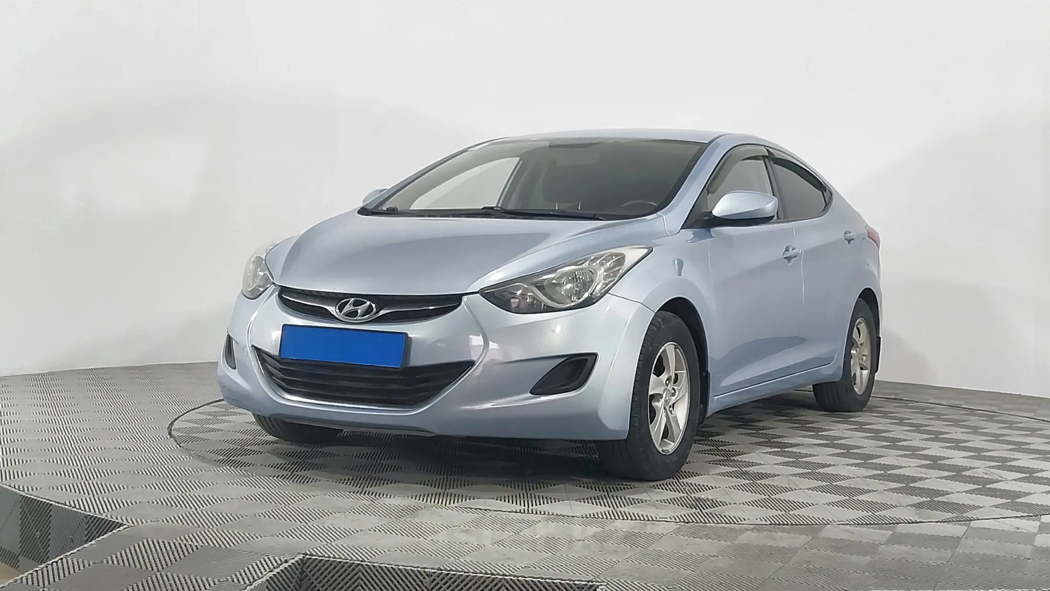 Hyundai Elantra 2011