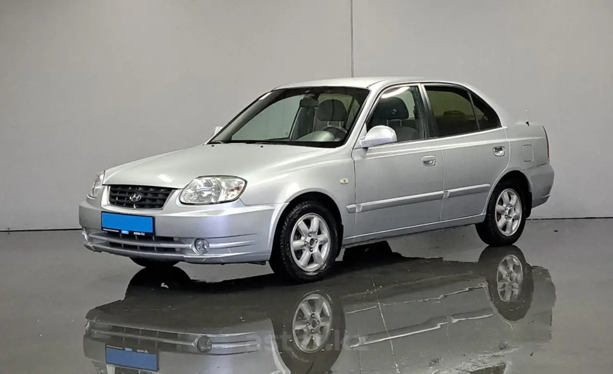 2004 Hyundai Accent