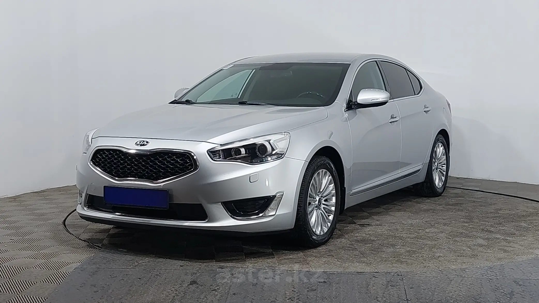 Kia Cadenza 2015