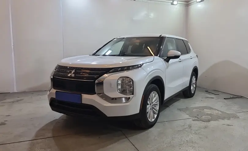 Mitsubishi Outlander 2022 года за 13 830 000 тг. в Усть-Каменогорск