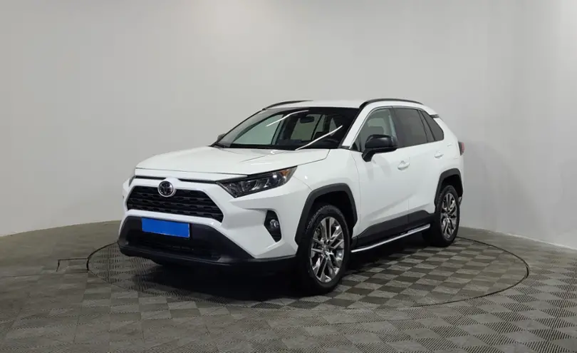Toyota RAV4 2019 года за 12 990 000 тг. в Алматы