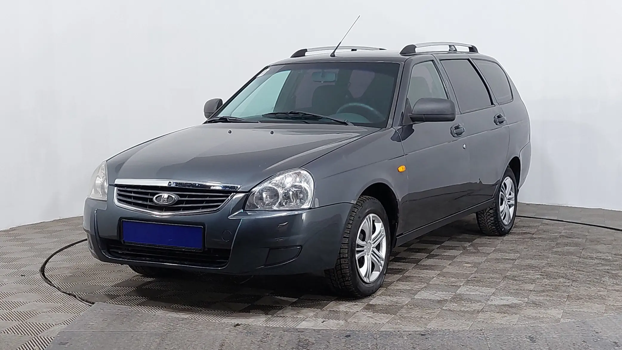 LADA (ВАЗ) Priora 2013