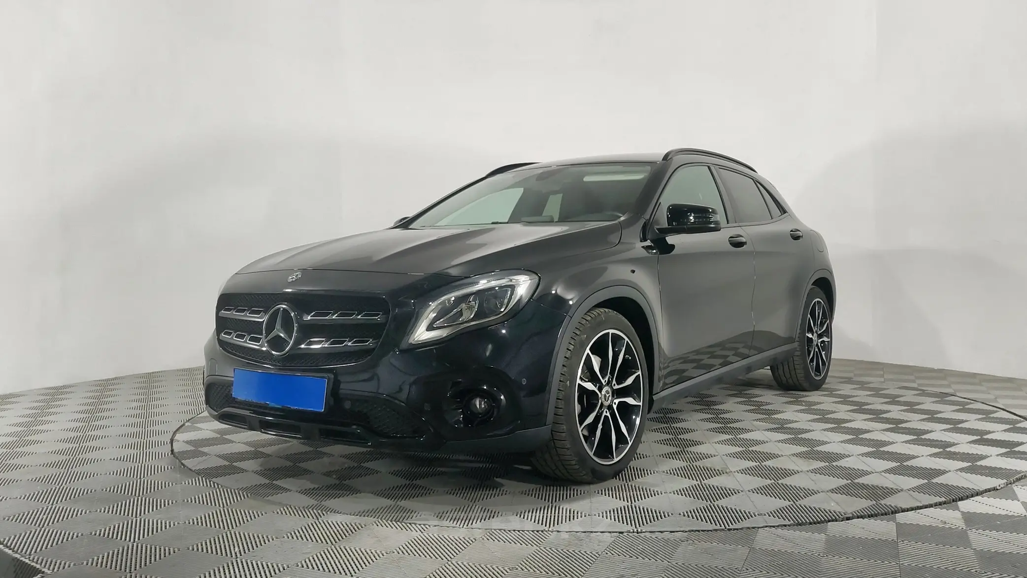 Mercedes-Benz GLA 2019