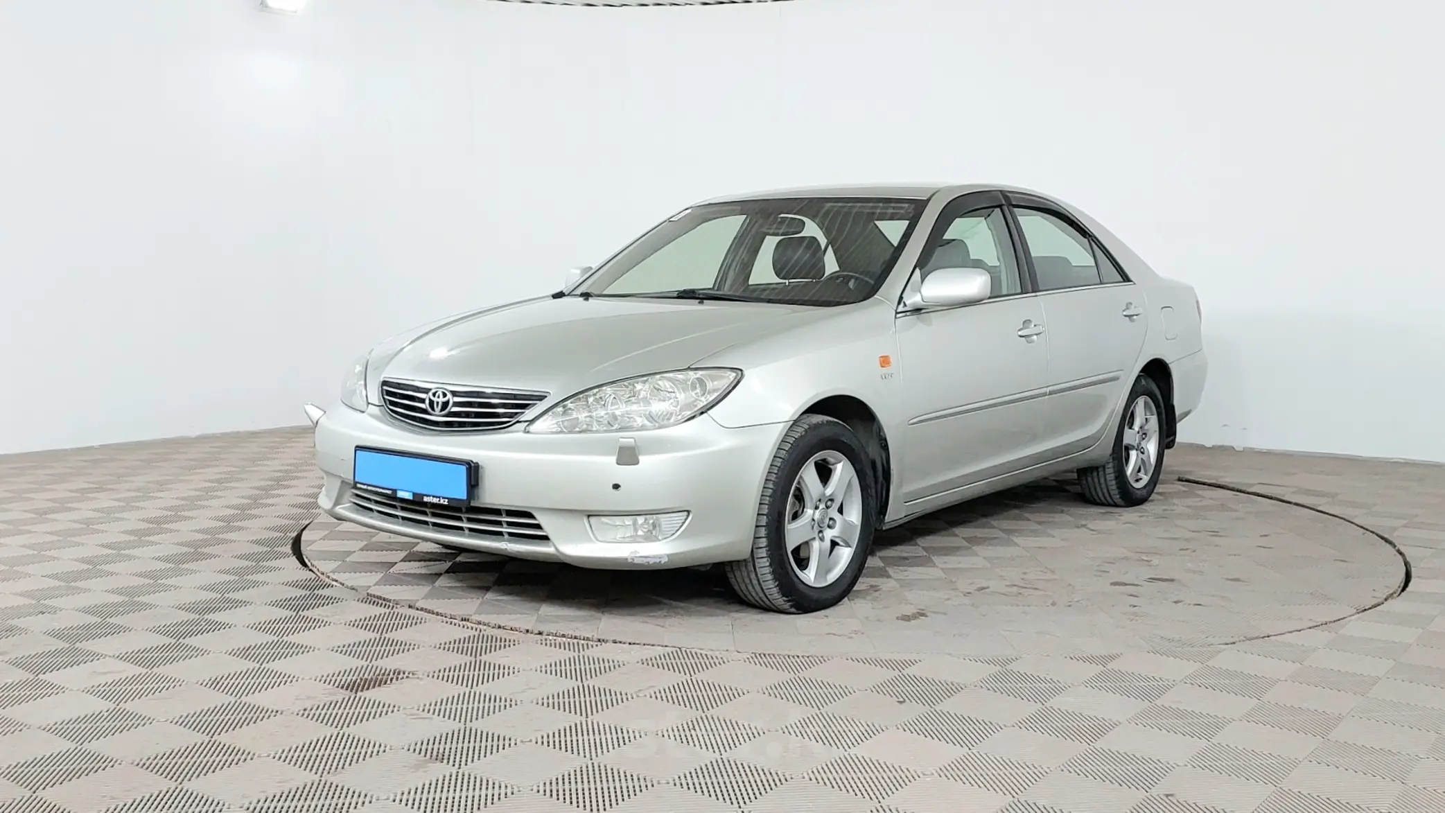 Toyota Camry 2004