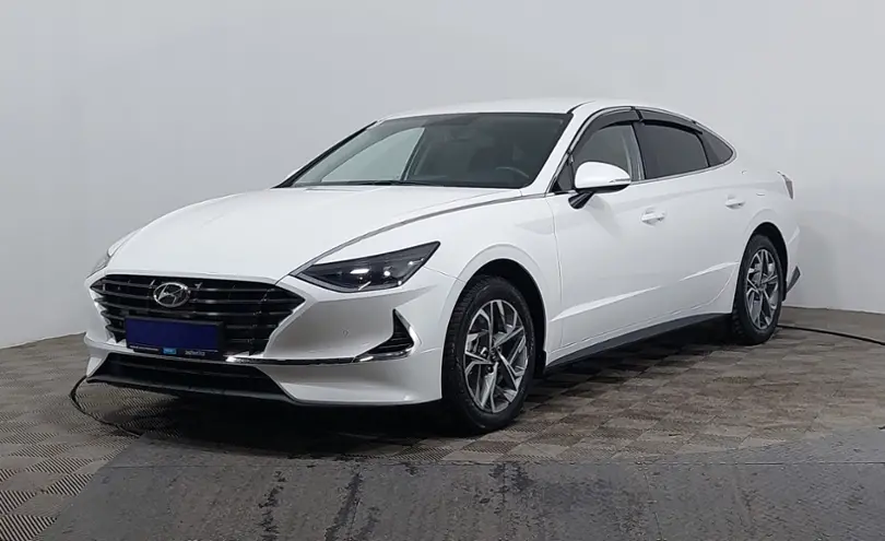 Hyundai Sonata 2022 года за 12 990 000 тг. в Астана