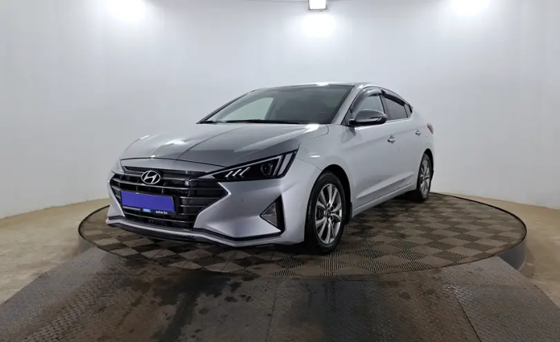 Hyundai Elantra 2019 года за 10 000 000 тг. в Актобе