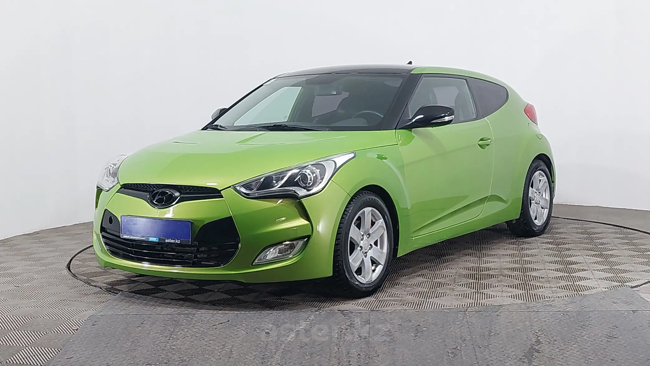 Hyundai Veloster 2011