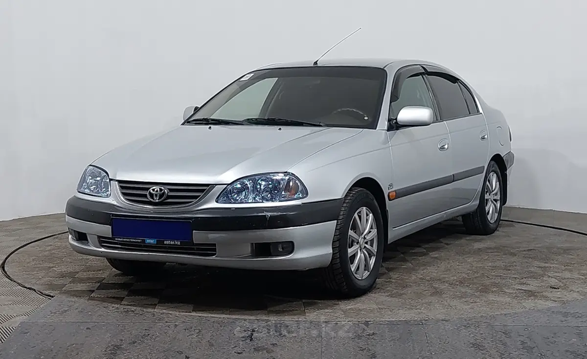2001 Toyota Avensis