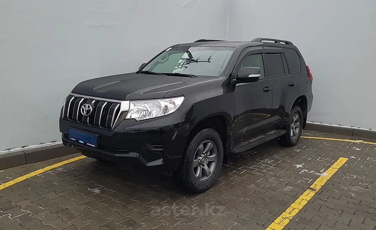 2019 Toyota Land Cruiser Prado