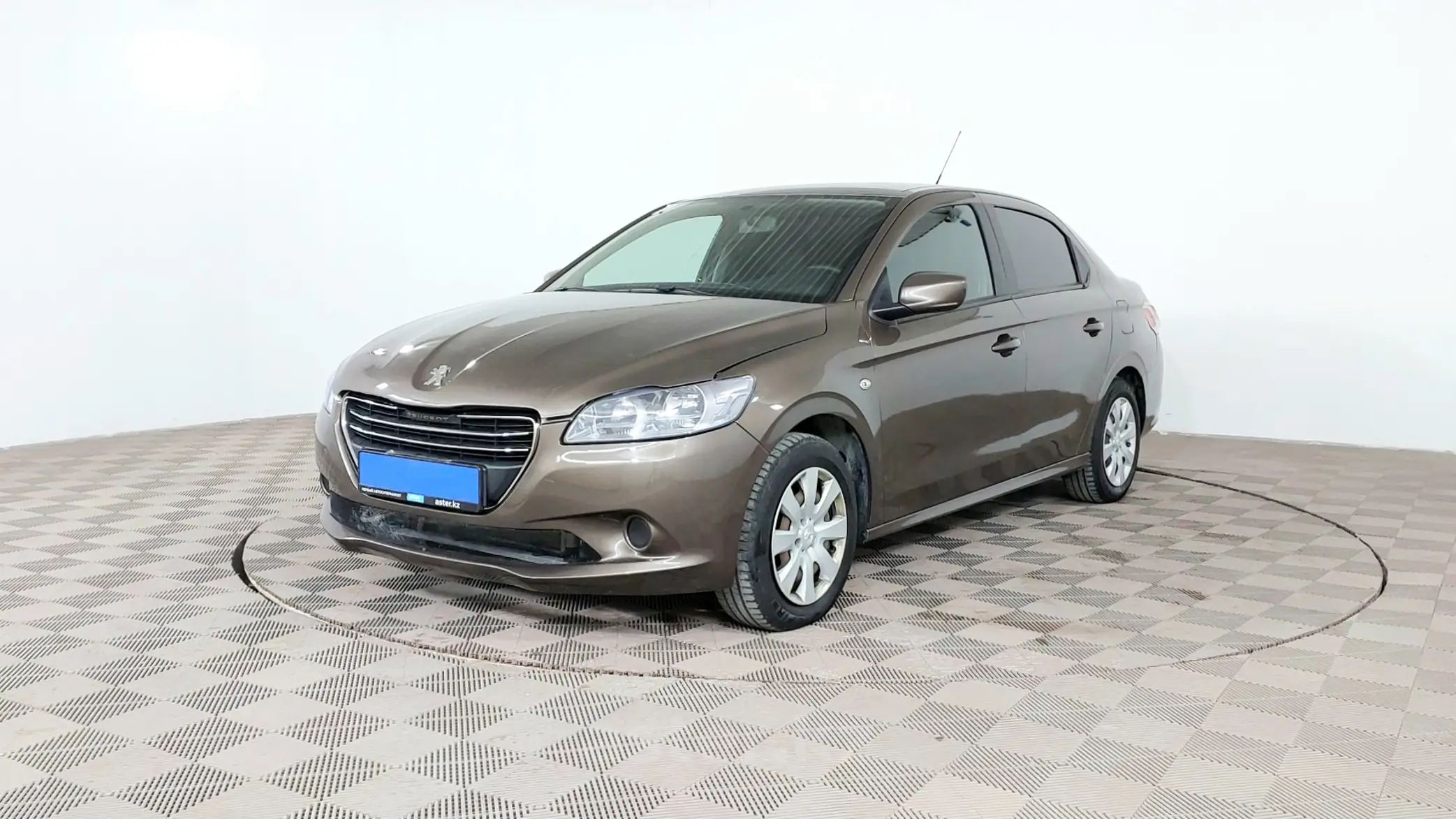 Peugeot 301 2014