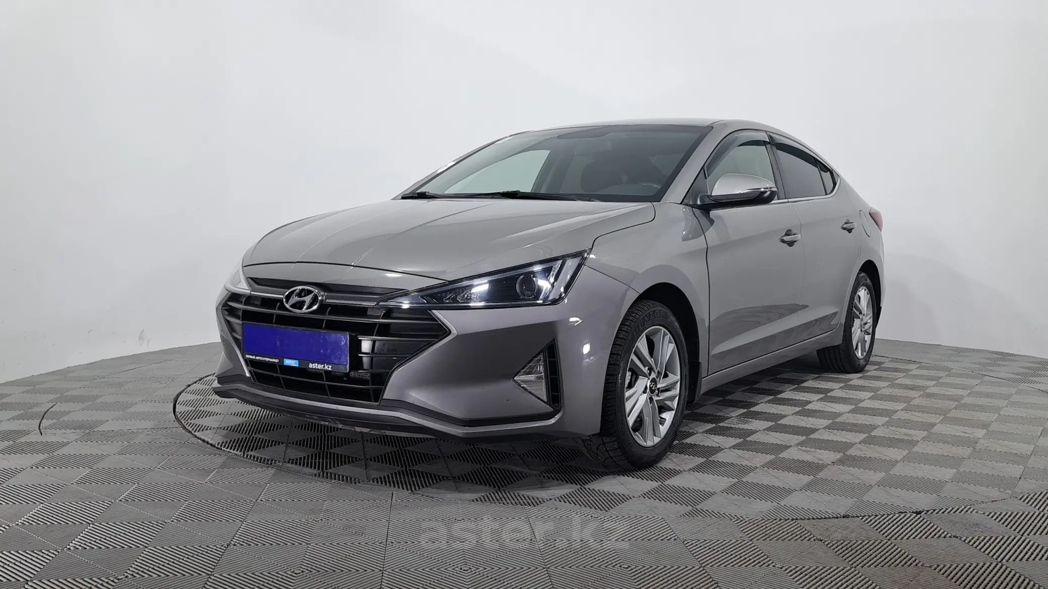 Hyundai Elantra 2020