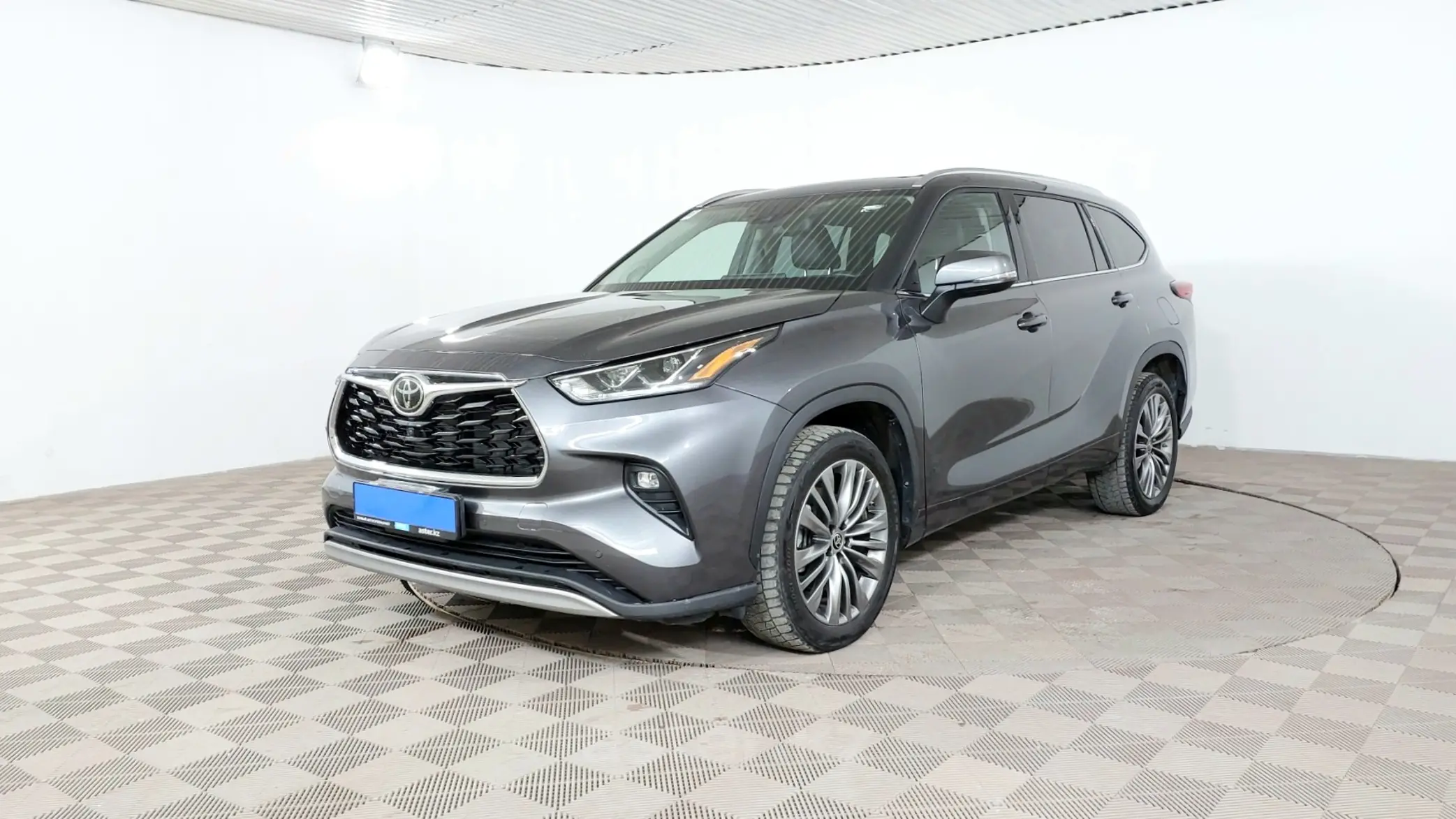 Toyota Highlander 2021