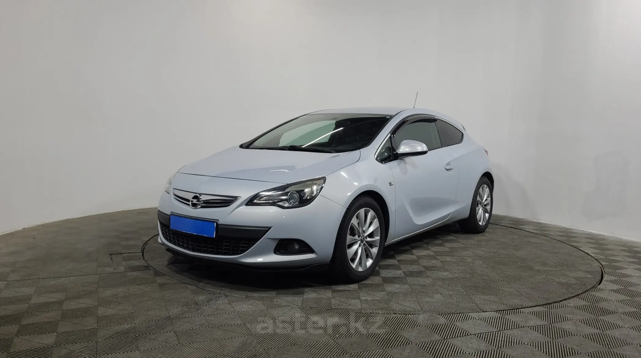 Opel Astra 2013