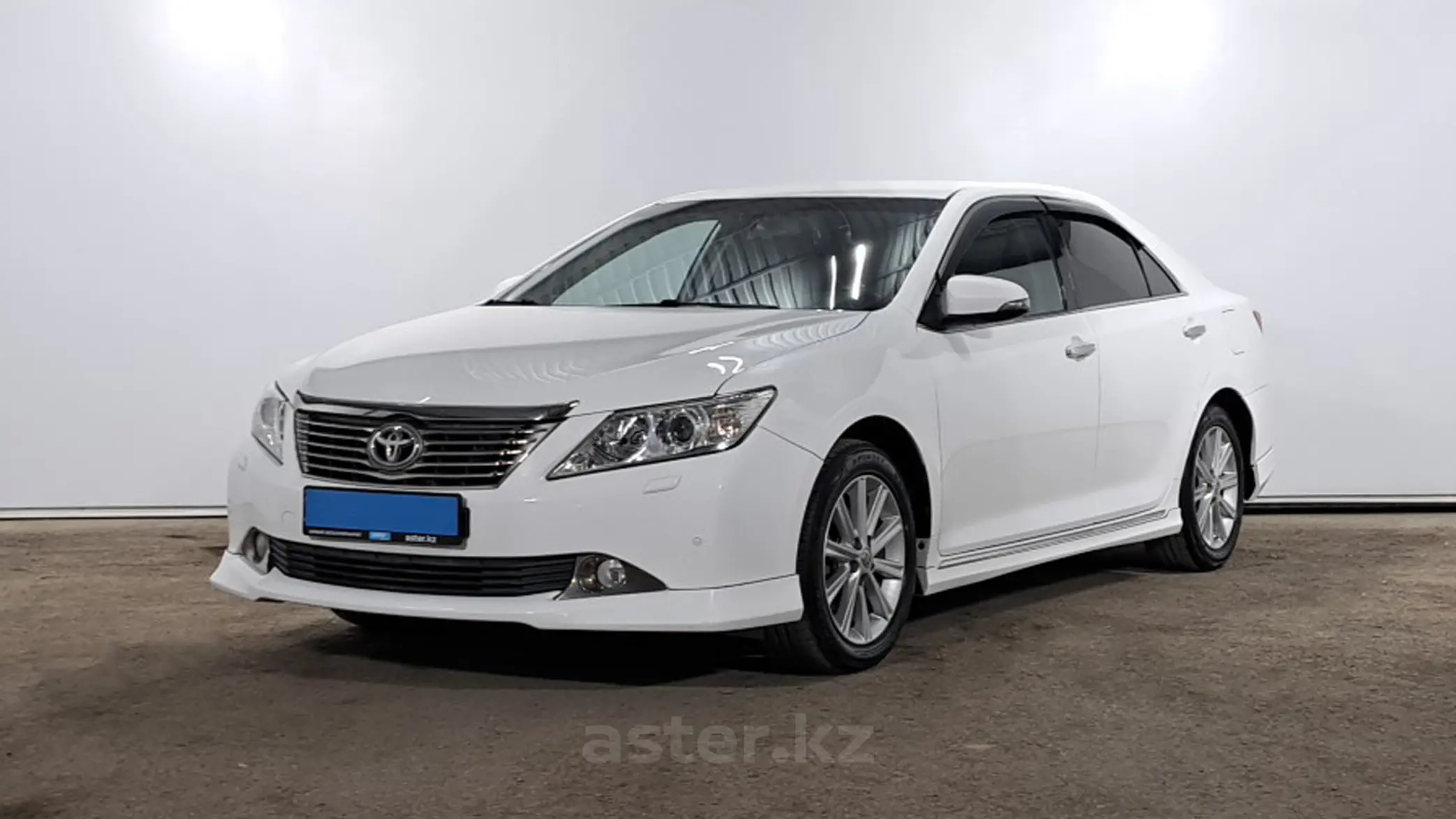 Toyota Camry 2014