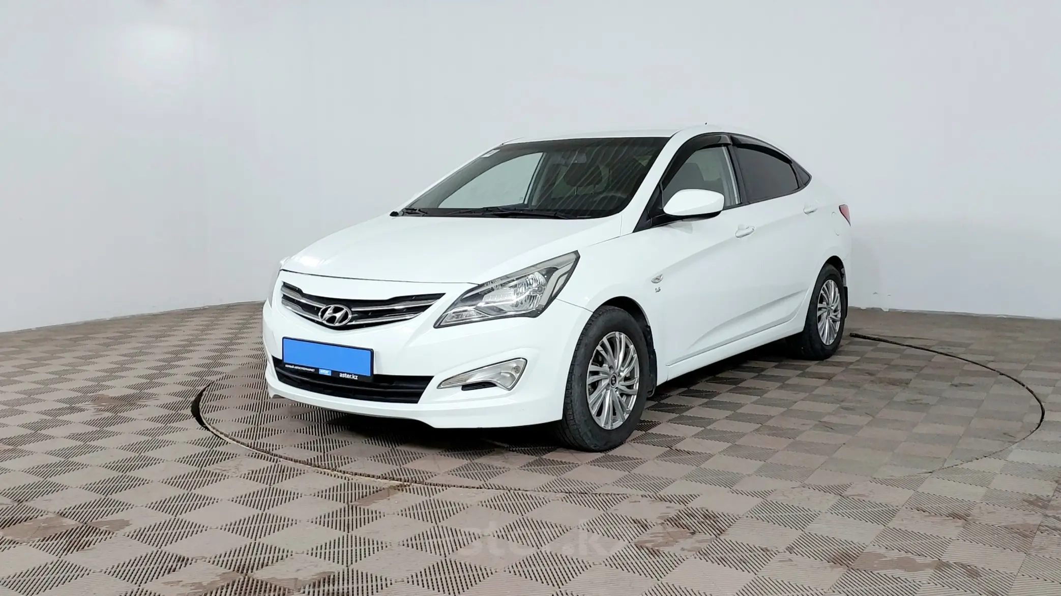 Hyundai Solaris 2014