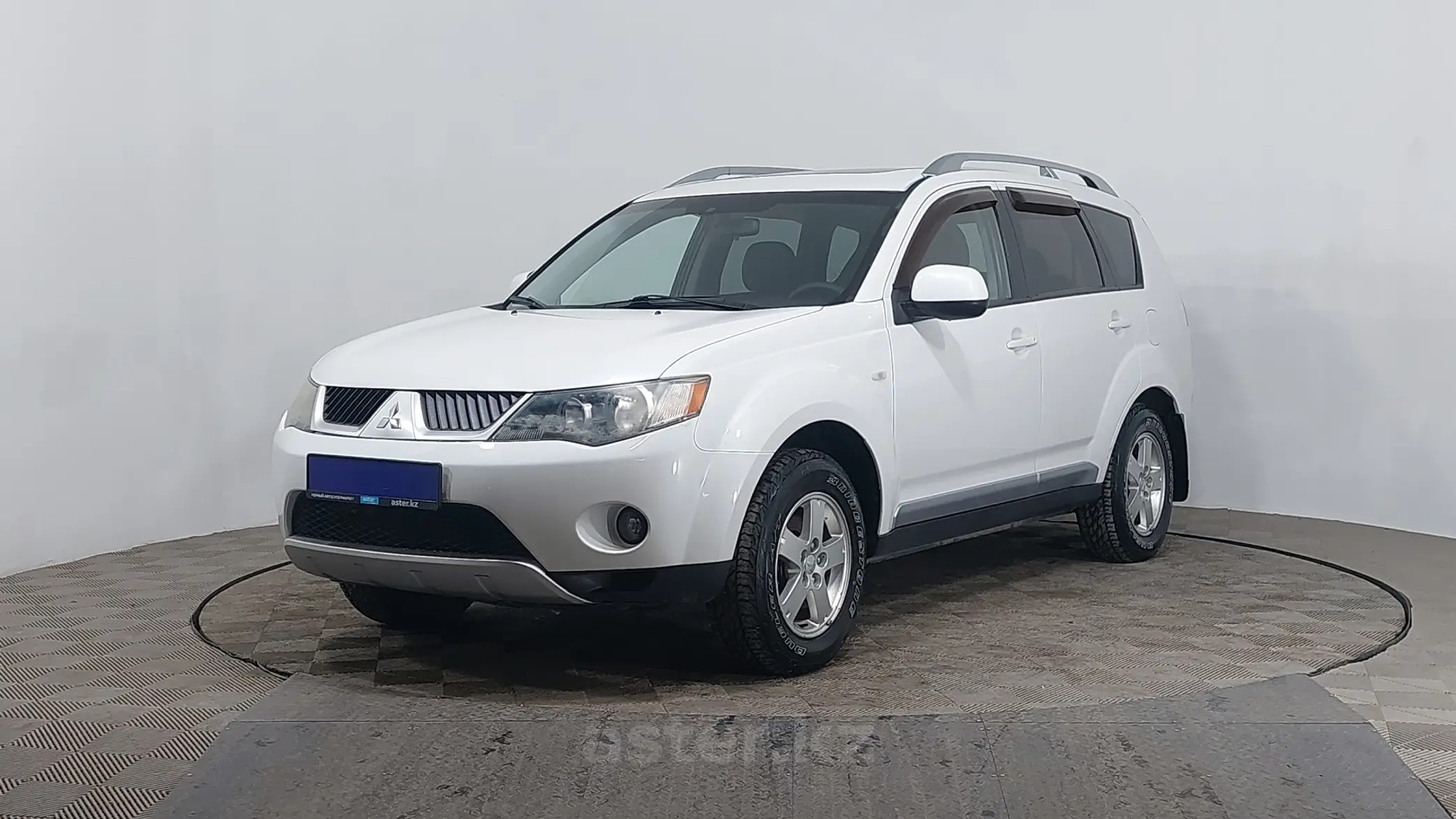 Mitsubishi Outlander 2008