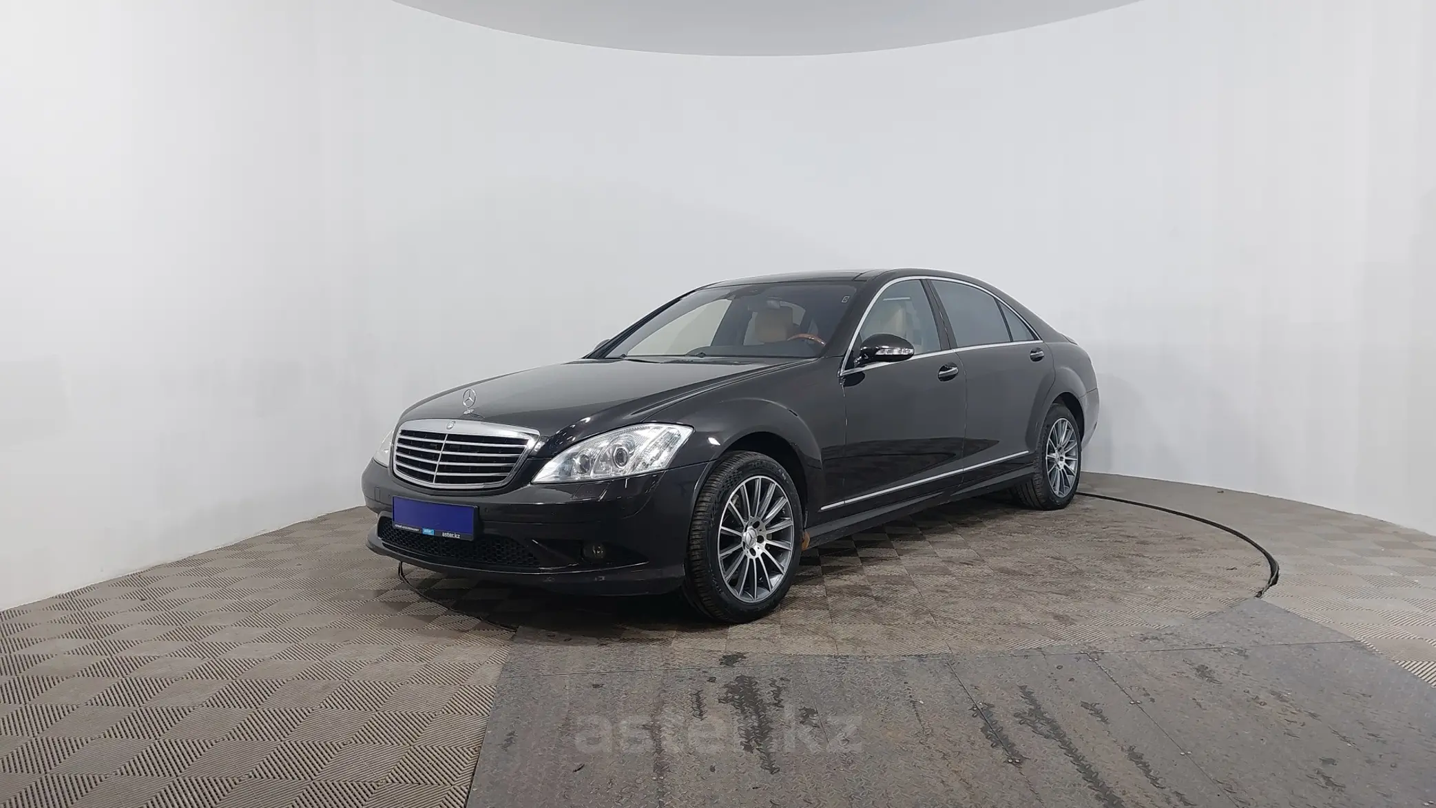 Mercedes-Benz S-Класс 2008